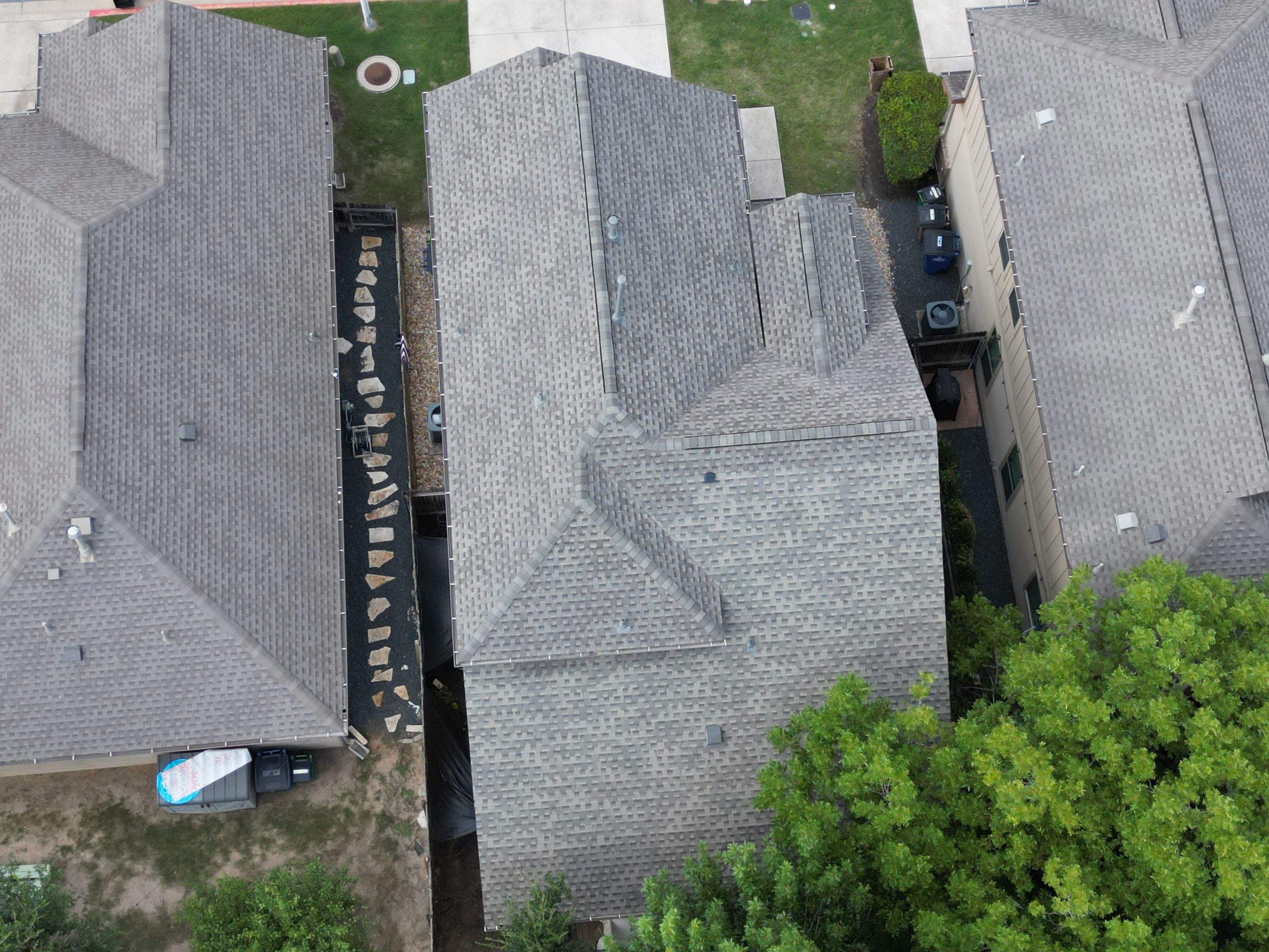 Weathered Wood - GAF Timberline HDZ by RoofsOnly.com