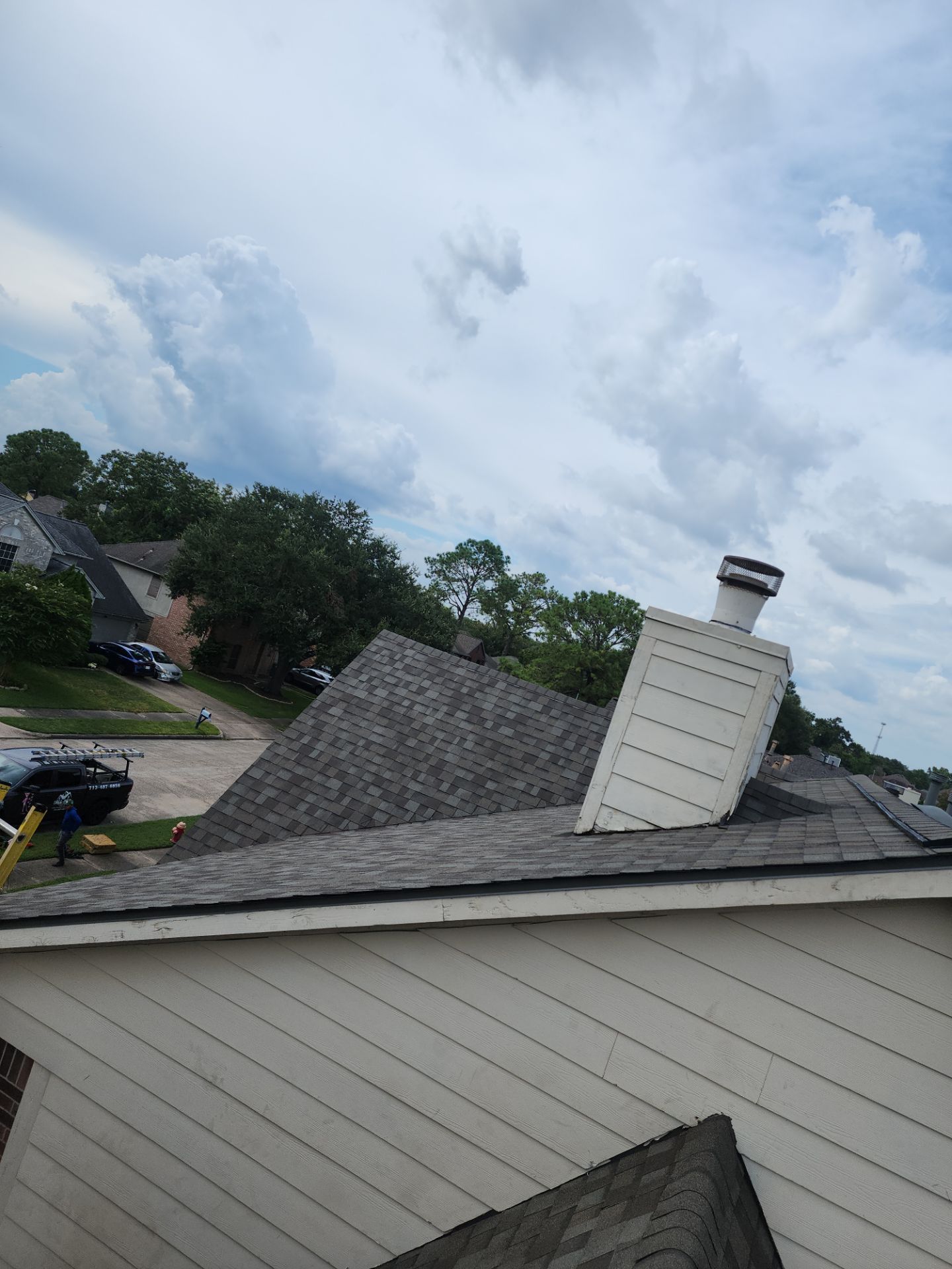 Residential Roofing Installation using Owen's Corning Duration (Lifetime) Shingles by Roof Repair Company