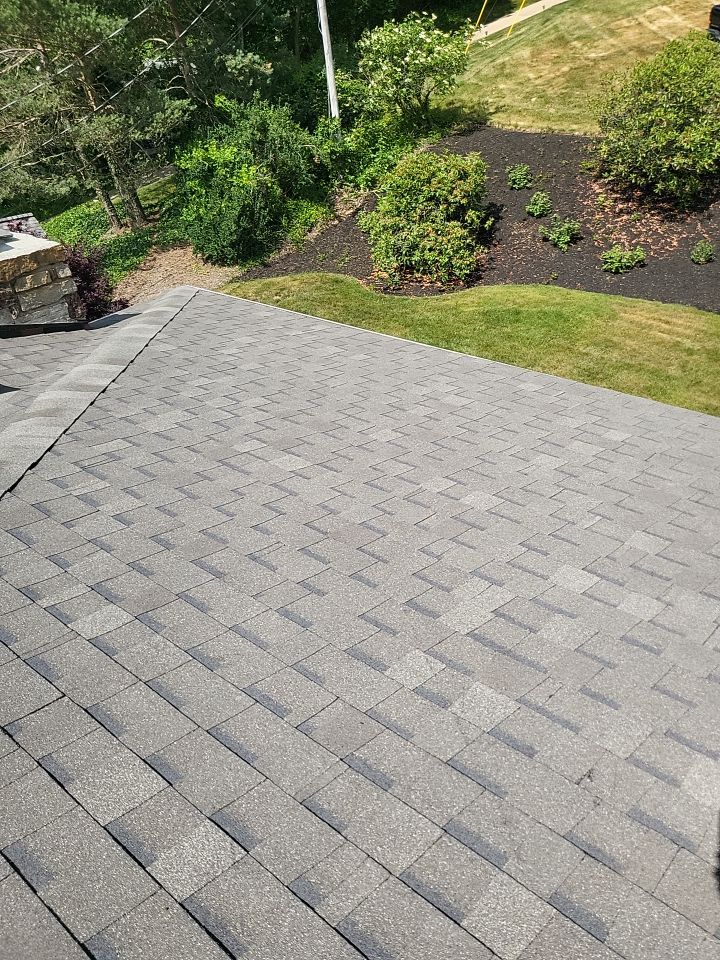 ATLAS PINNACLE HP W/SCOTCHGARD COLOR: WEATHERED WOOD by Eagle Eye Roofing