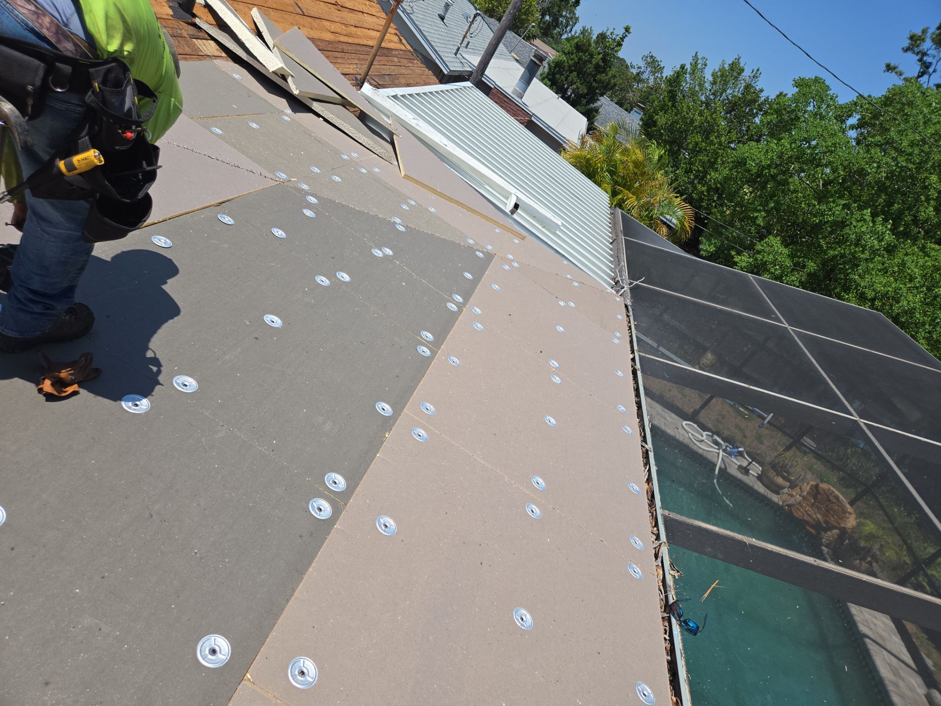 Project in St. Petersburg 33709 by Mitchell Roofing Company LLC 