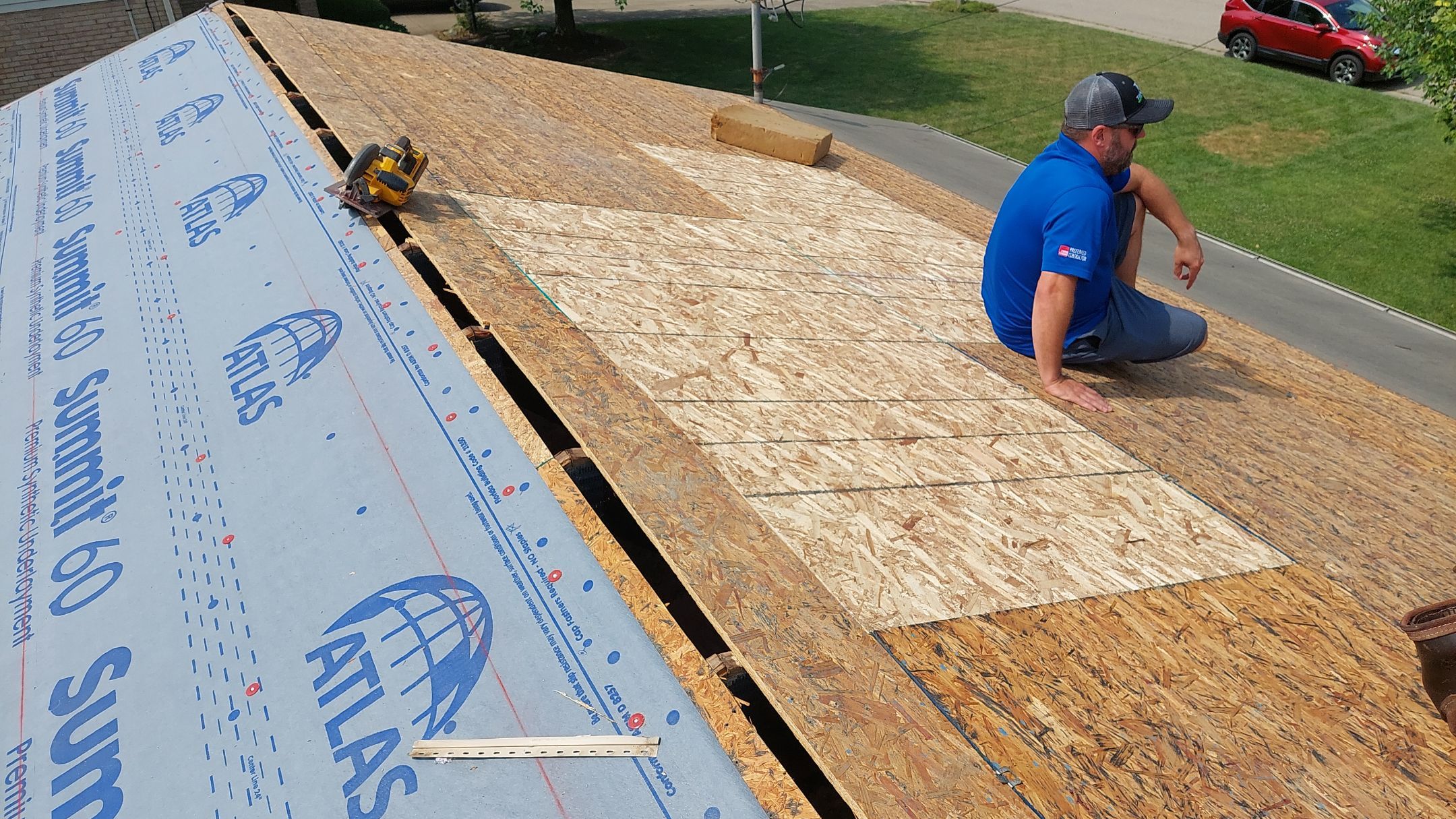 Atlas Weathered Shadow Roof Replacement by Tamlin Roofing