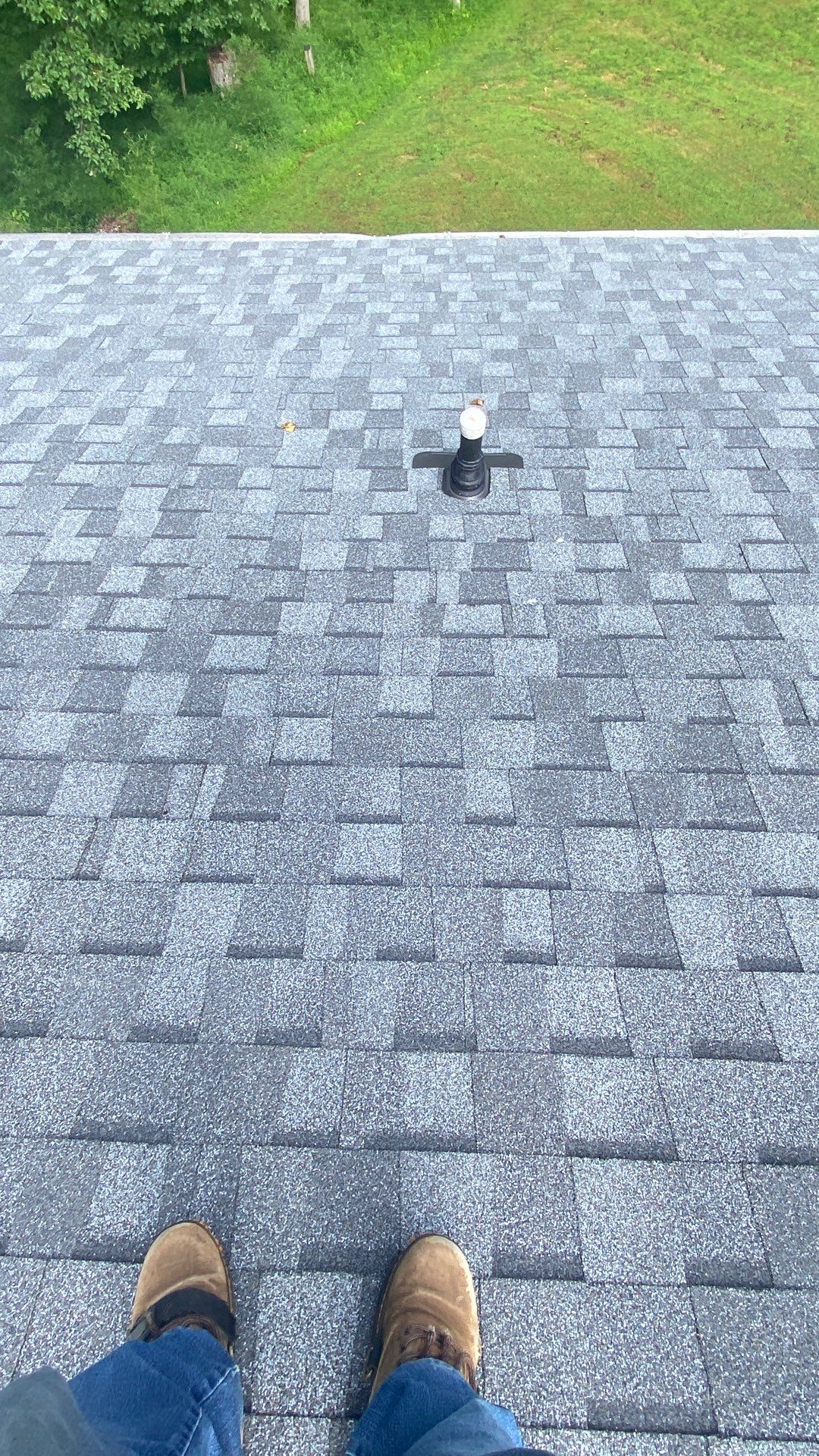 Oakton: Residential Roof Replacement with CertainTeed Landmark Designer Shingles in Pewter by RM Banning, Inc.