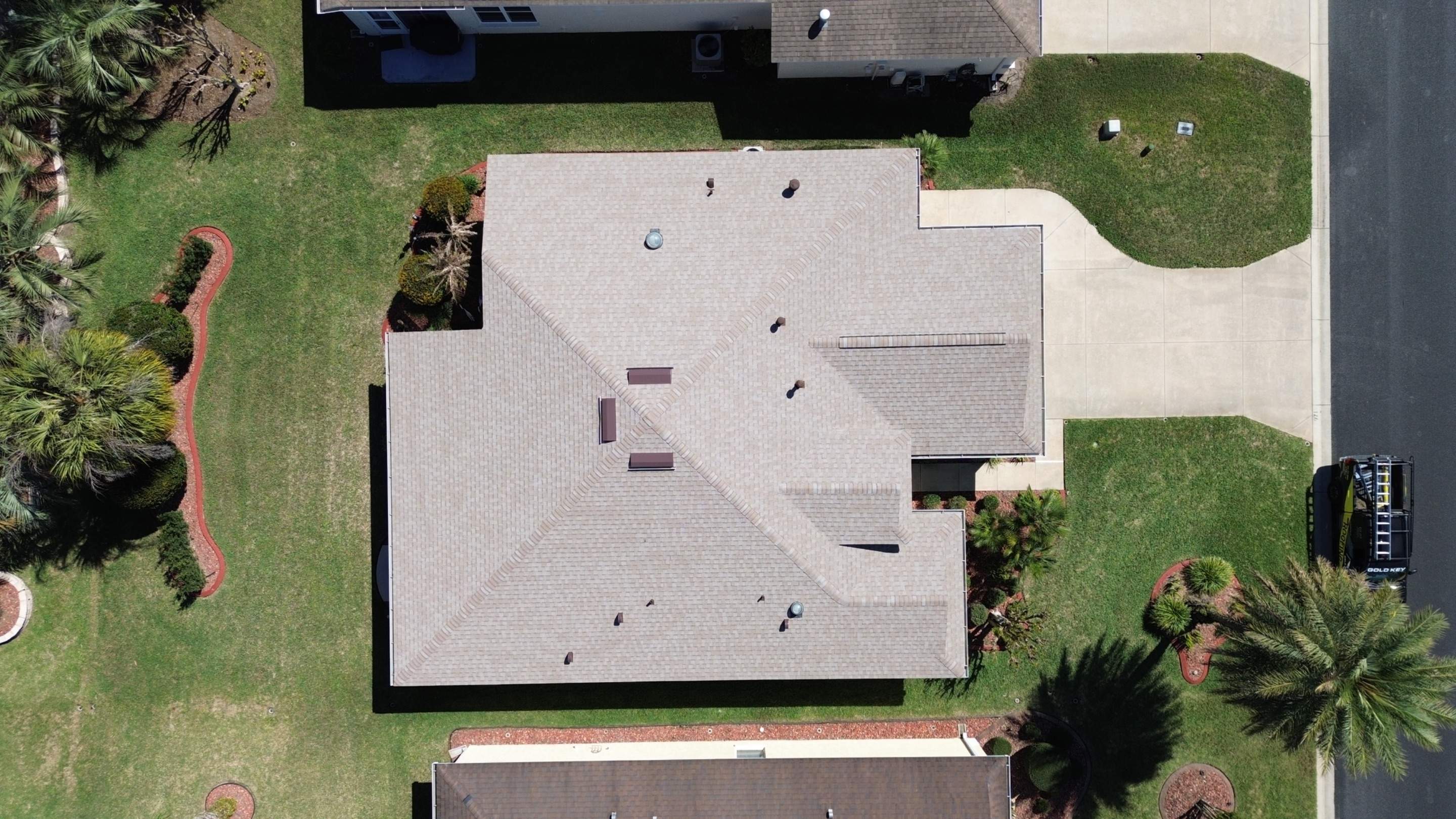 Residential Shingle reroof in Ocala FL by Gold Key Roofing