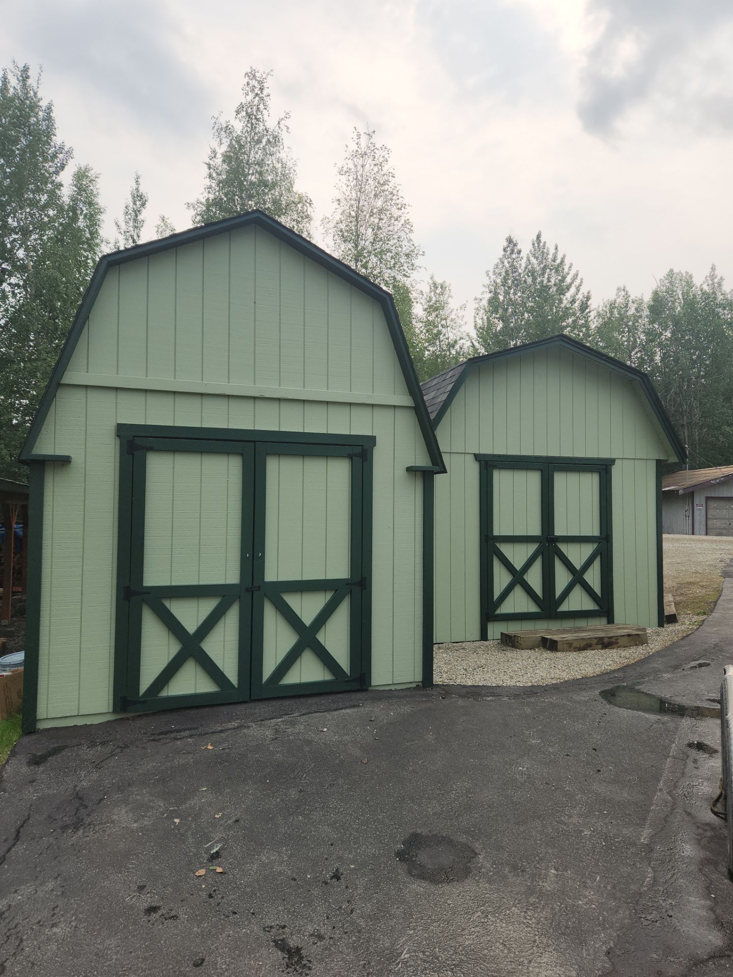 Shed & Pergola Repaint by Midnight Sun Painting