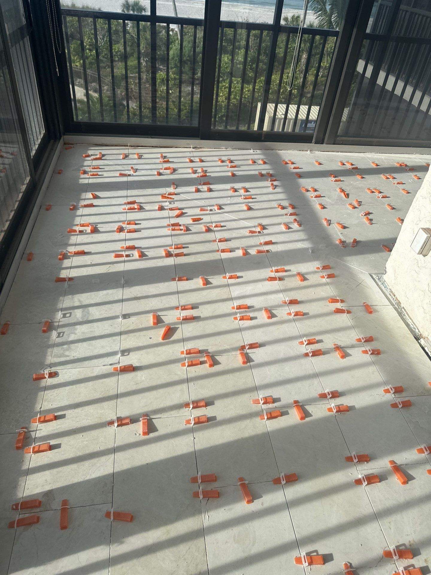 REMODELING ATRIUM SANIBEL by TTS Remodeling corp & Genesis Restauration