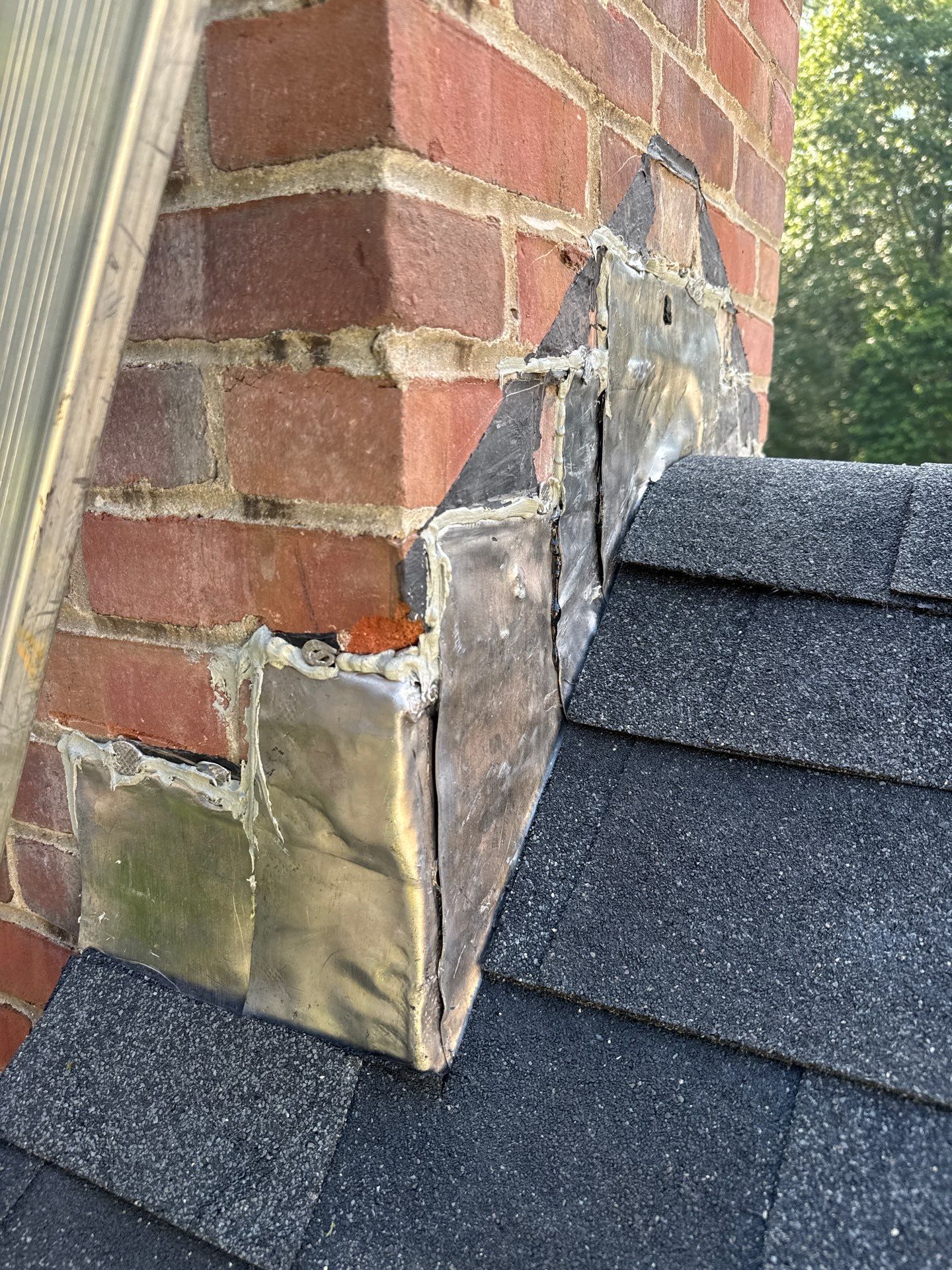 Roof Replacement in Hollis, NH – Owens Corning Onyx Black by Compass exteriors