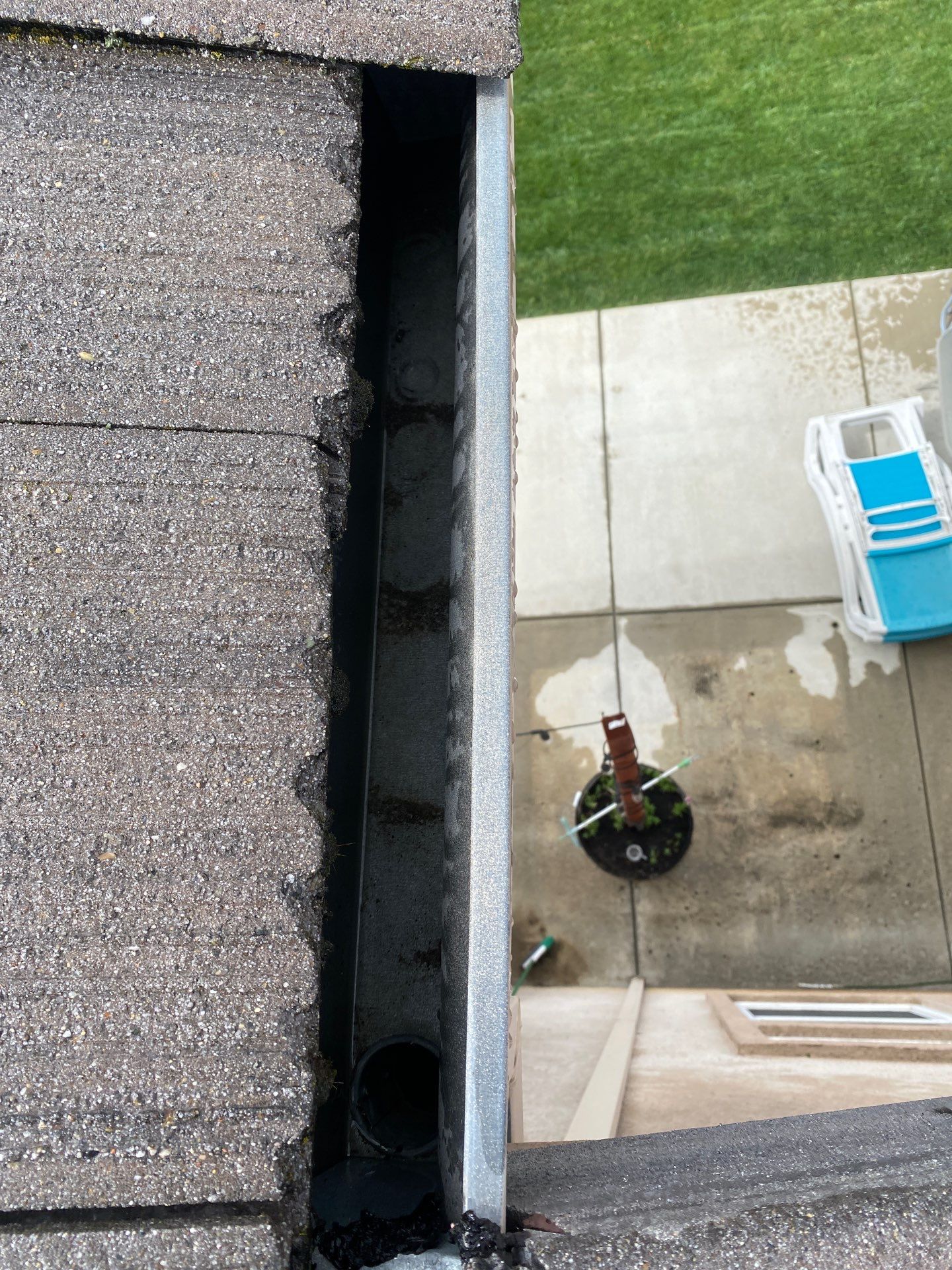 Moss Removal by Top Elevation