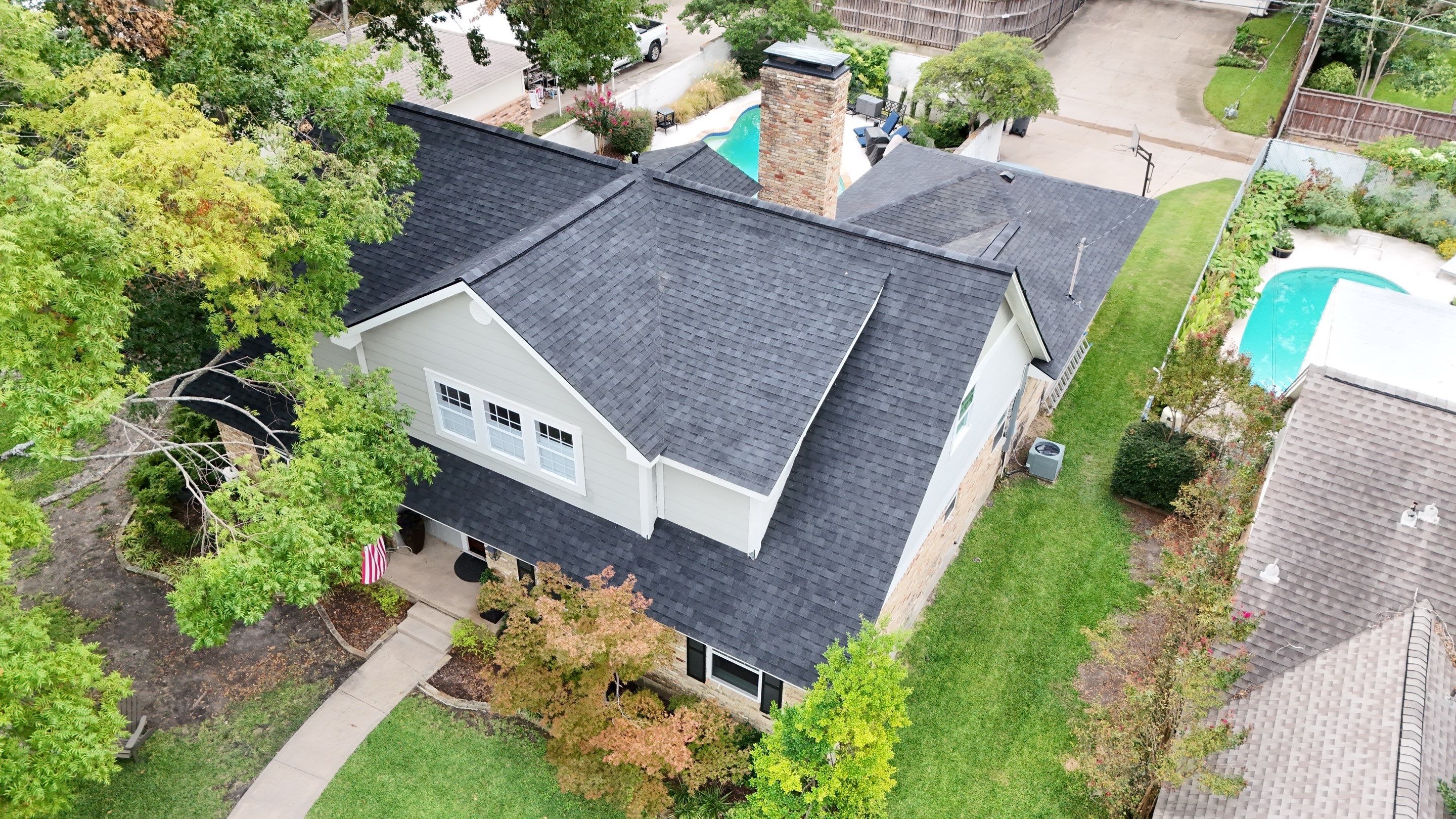 Project in Dallas by Armor Roofing | Exteriors