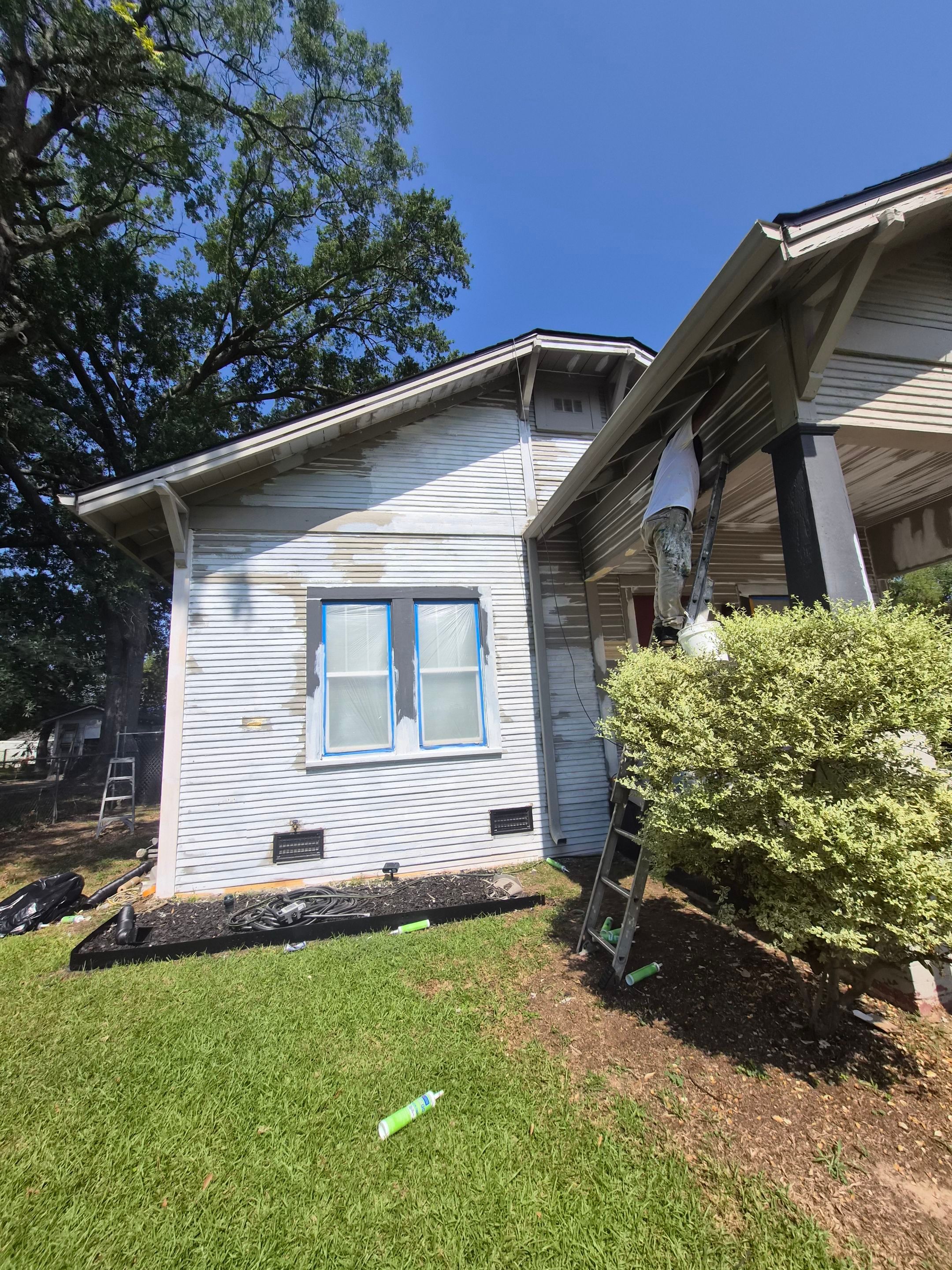 Old Mineola Home Gets New Facelift with Paint by Quality Coats Painting