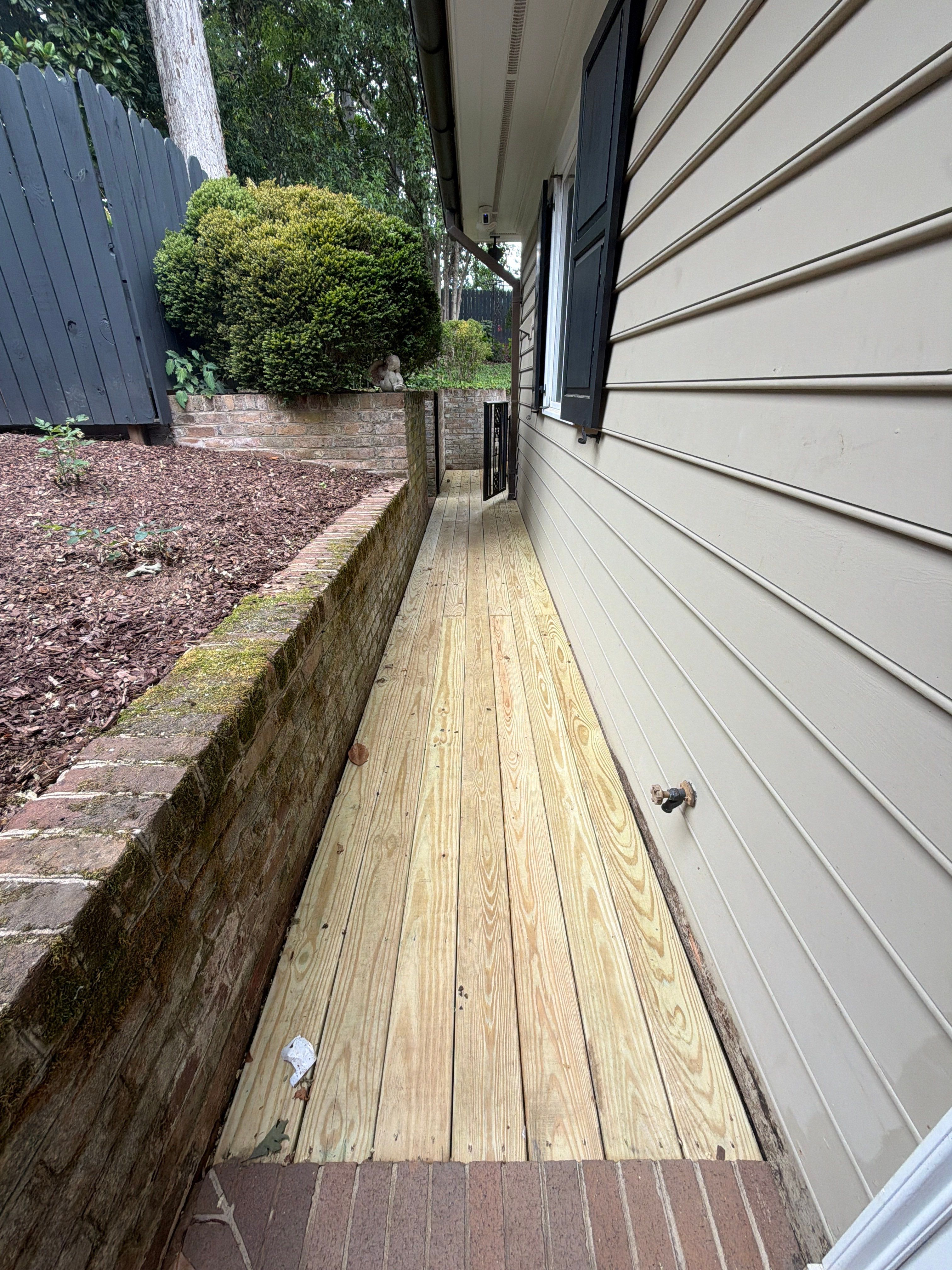 Custom Curved Deck Build – Residential by Billy Weatherspoon Contractor