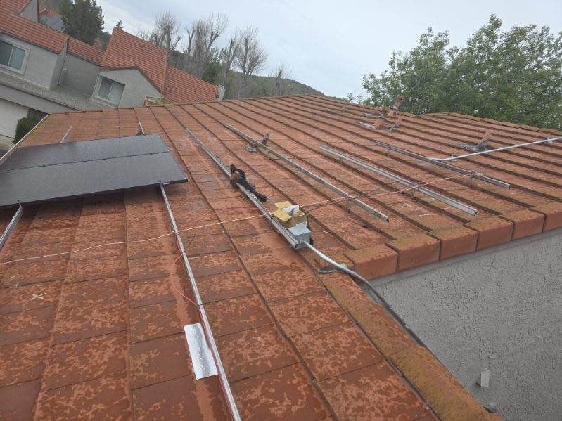 13-Panel Solar Array and Tesla Powerwall 3 Installation in Westlake Village by AWS Solar