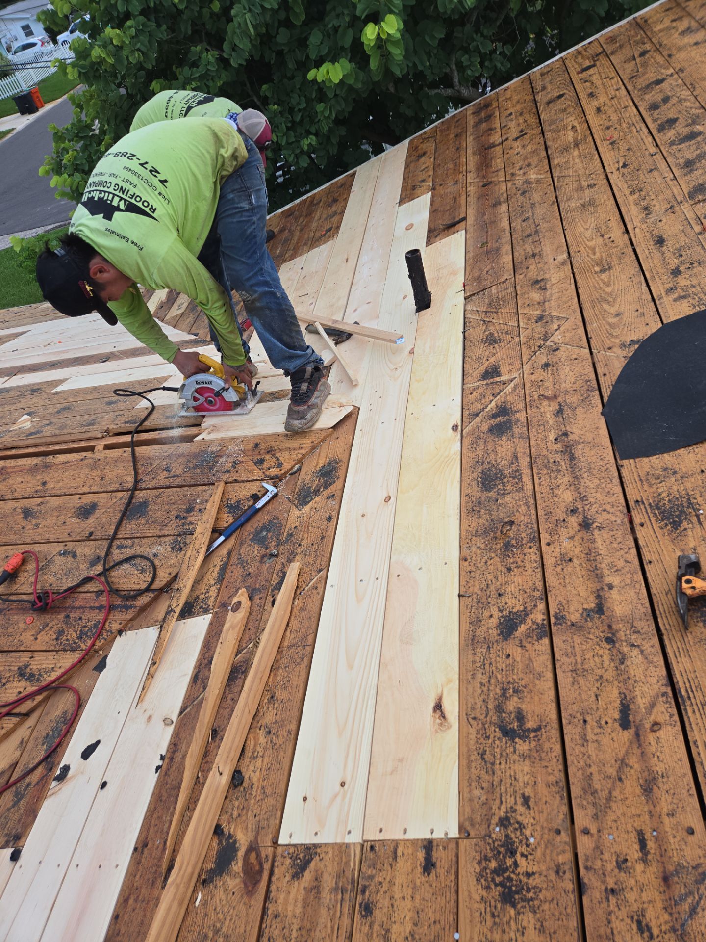 Project in Seminole 33772 by Mitchell Roofing Company LLC