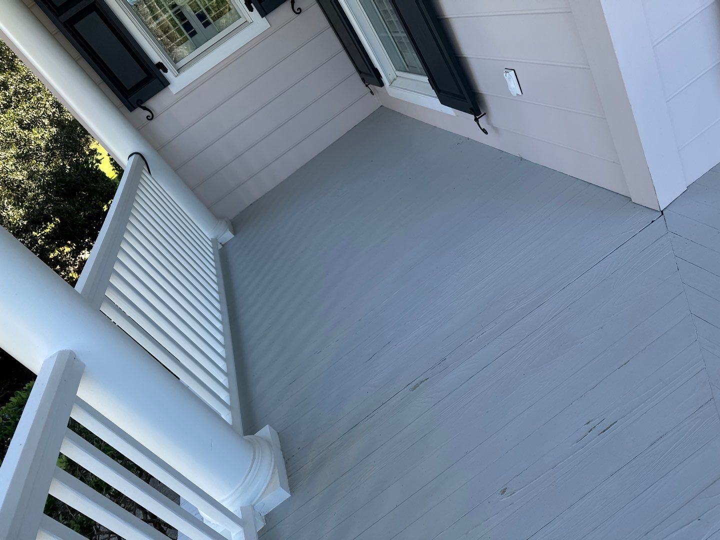 Painted Deck using AcryFin by DuraSeal