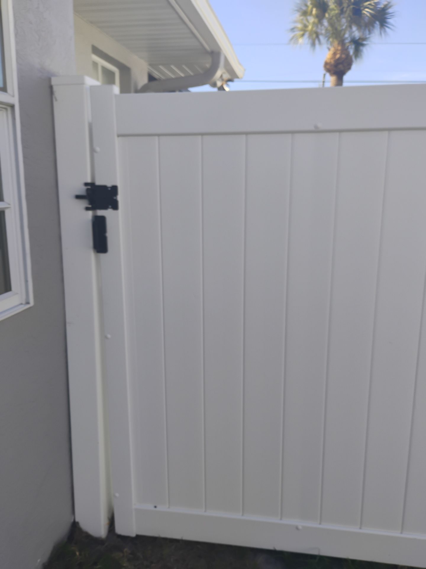 Vinyl Gate Repair in Port Charlotte, FL by True Fence LLC