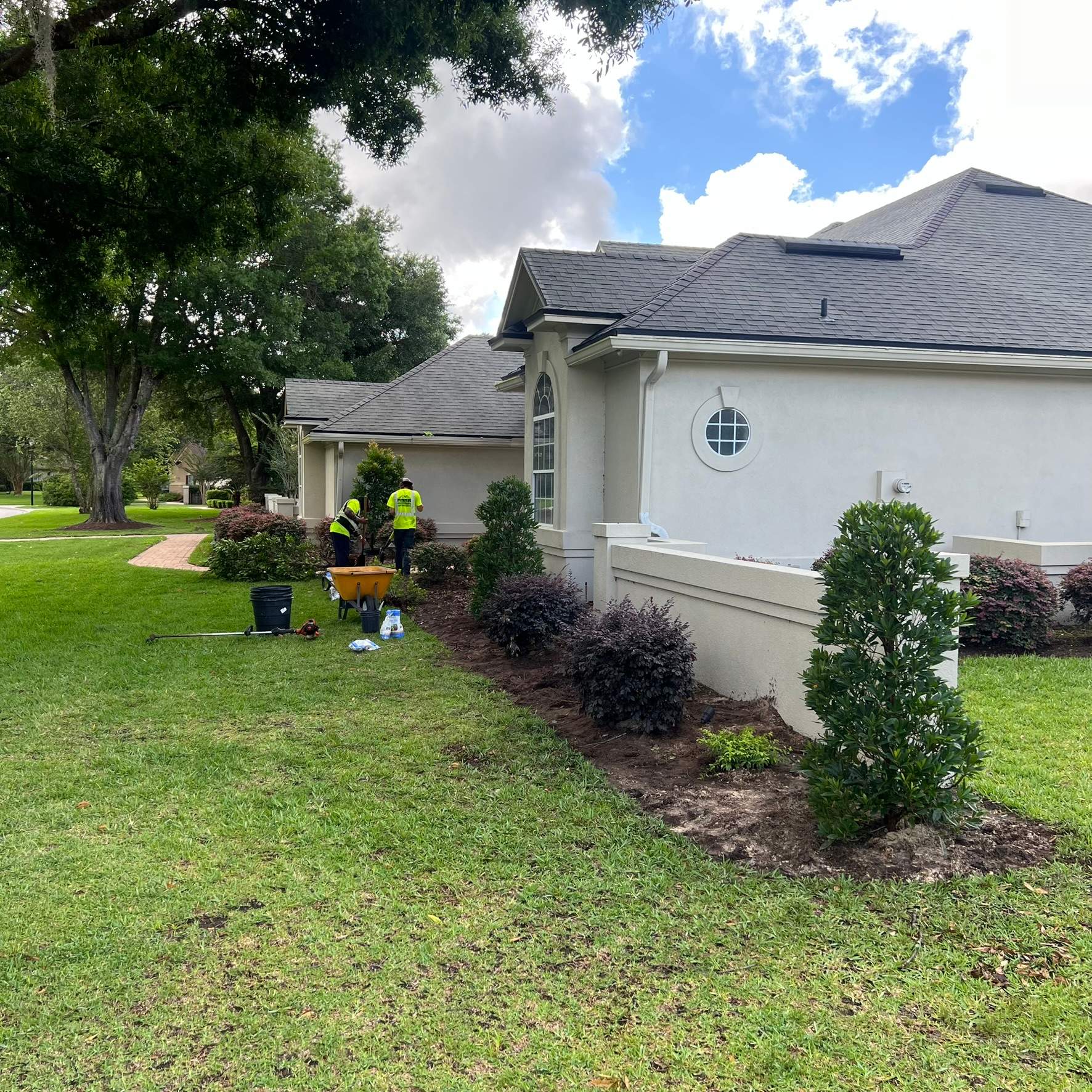 Plant & Mulch Installation | Deerwood Country Club by ProGreen Services