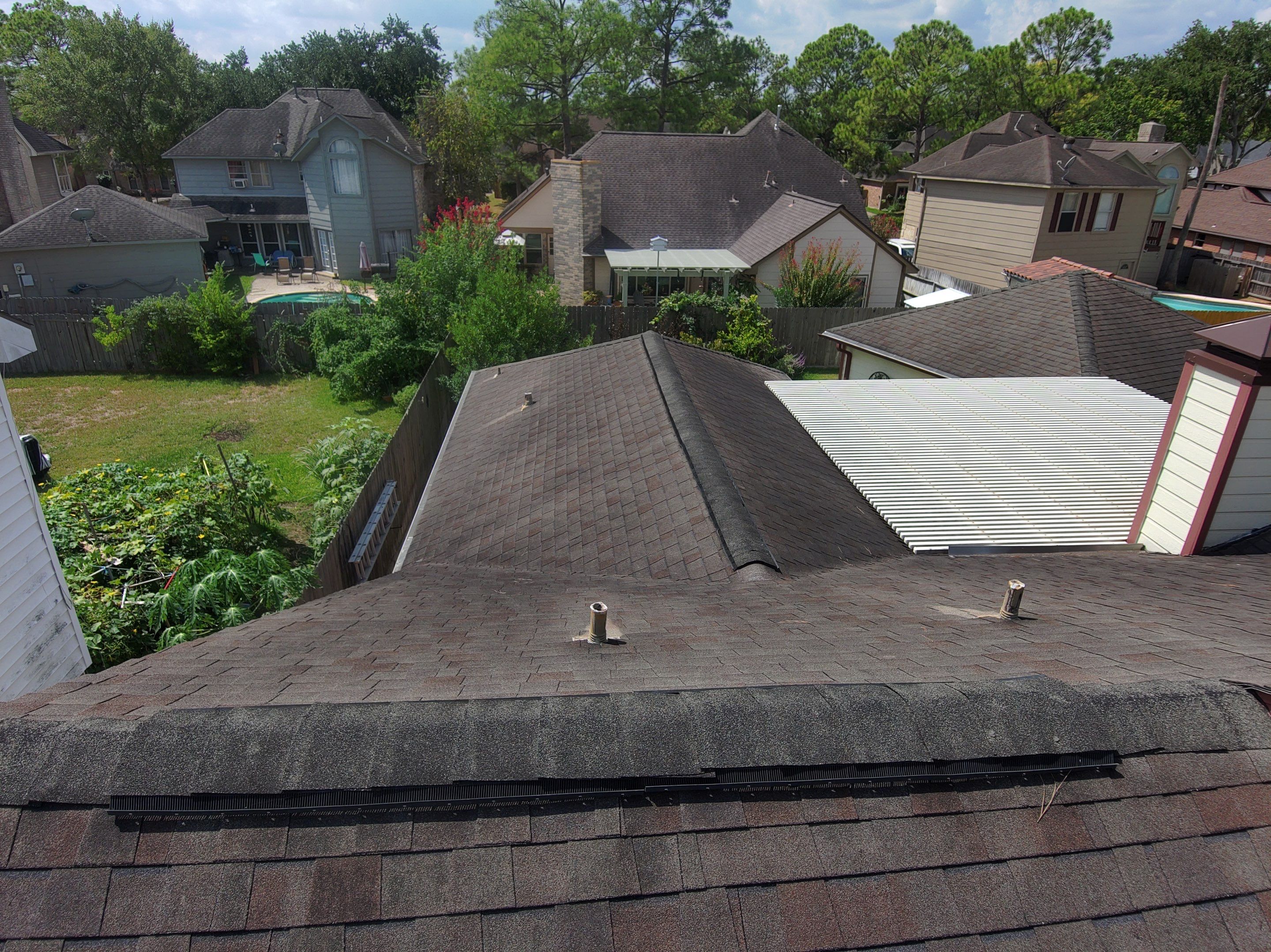 Residential Roofing Installation using Owen's Corning Duration (Lifetime) Shingles by Roof Repair Company