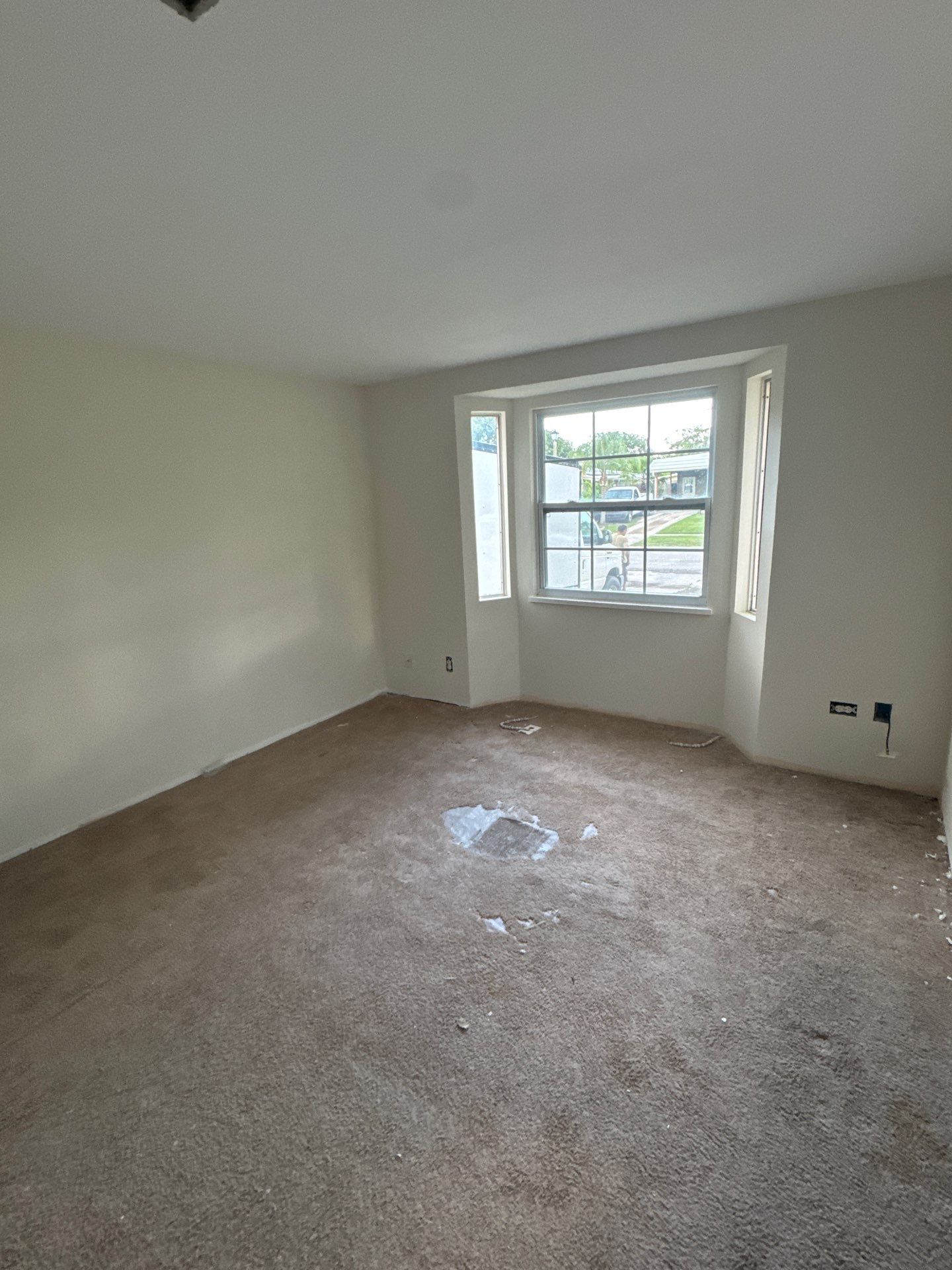 Prepping Home To Sale by Axtra Hand