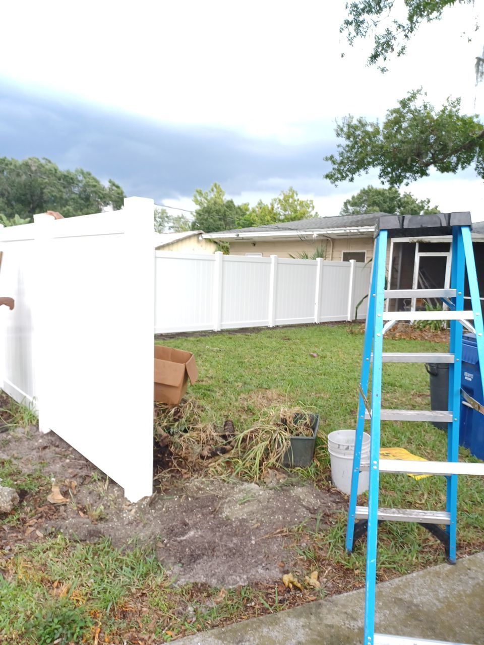 Sarasota, FL 6ft. Tall White Vinyl Privacy Fence by Asap fence and gates, LLC
