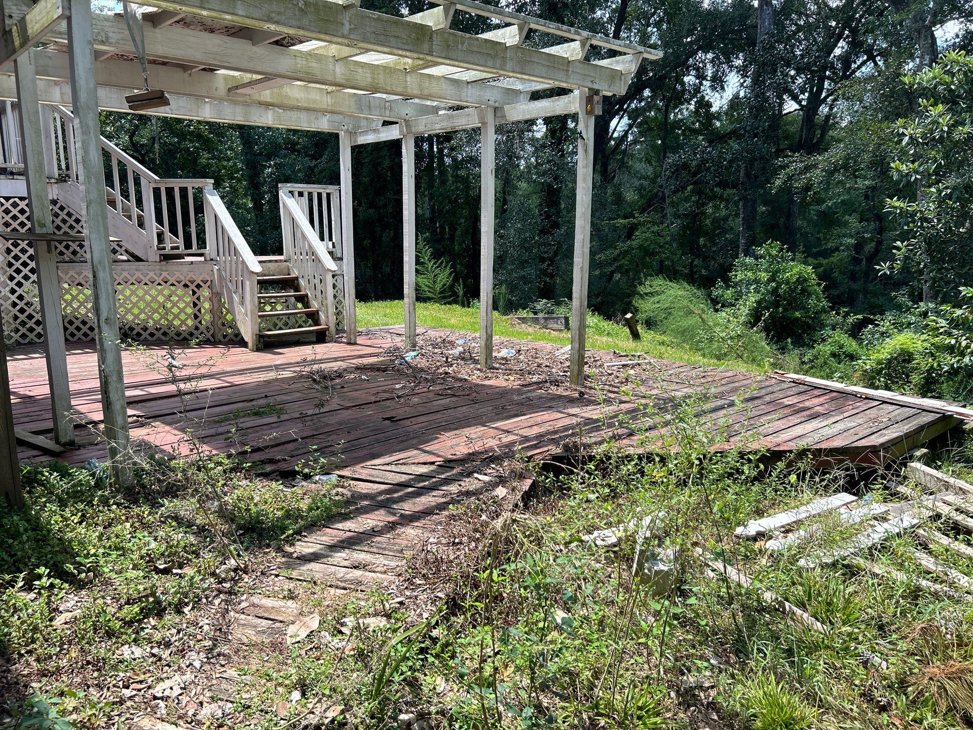 Valdosta Deck Remodel by J & J Remodeling Of Ga LLC