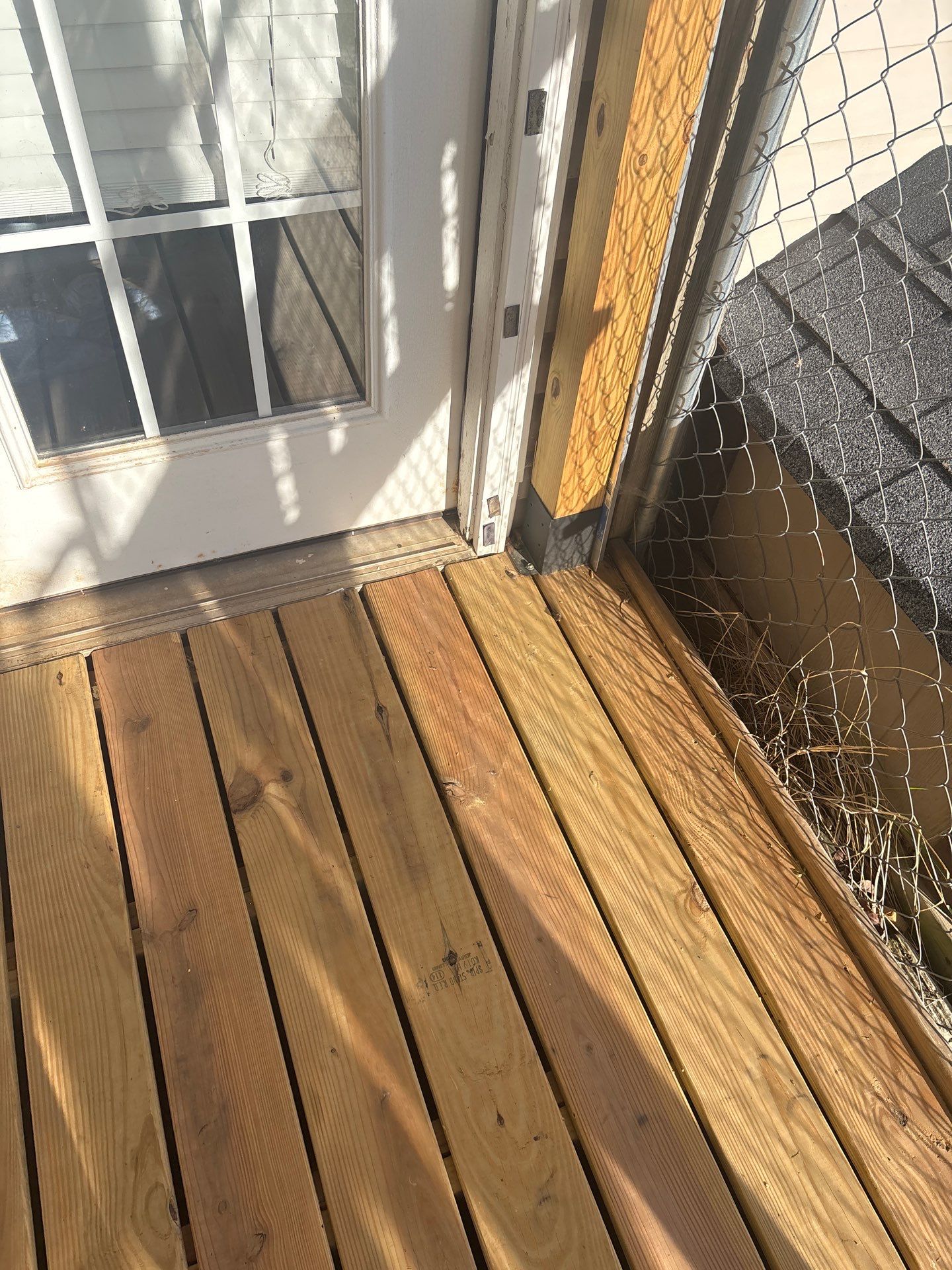 Deck using Wood Sealant by DuraSeal