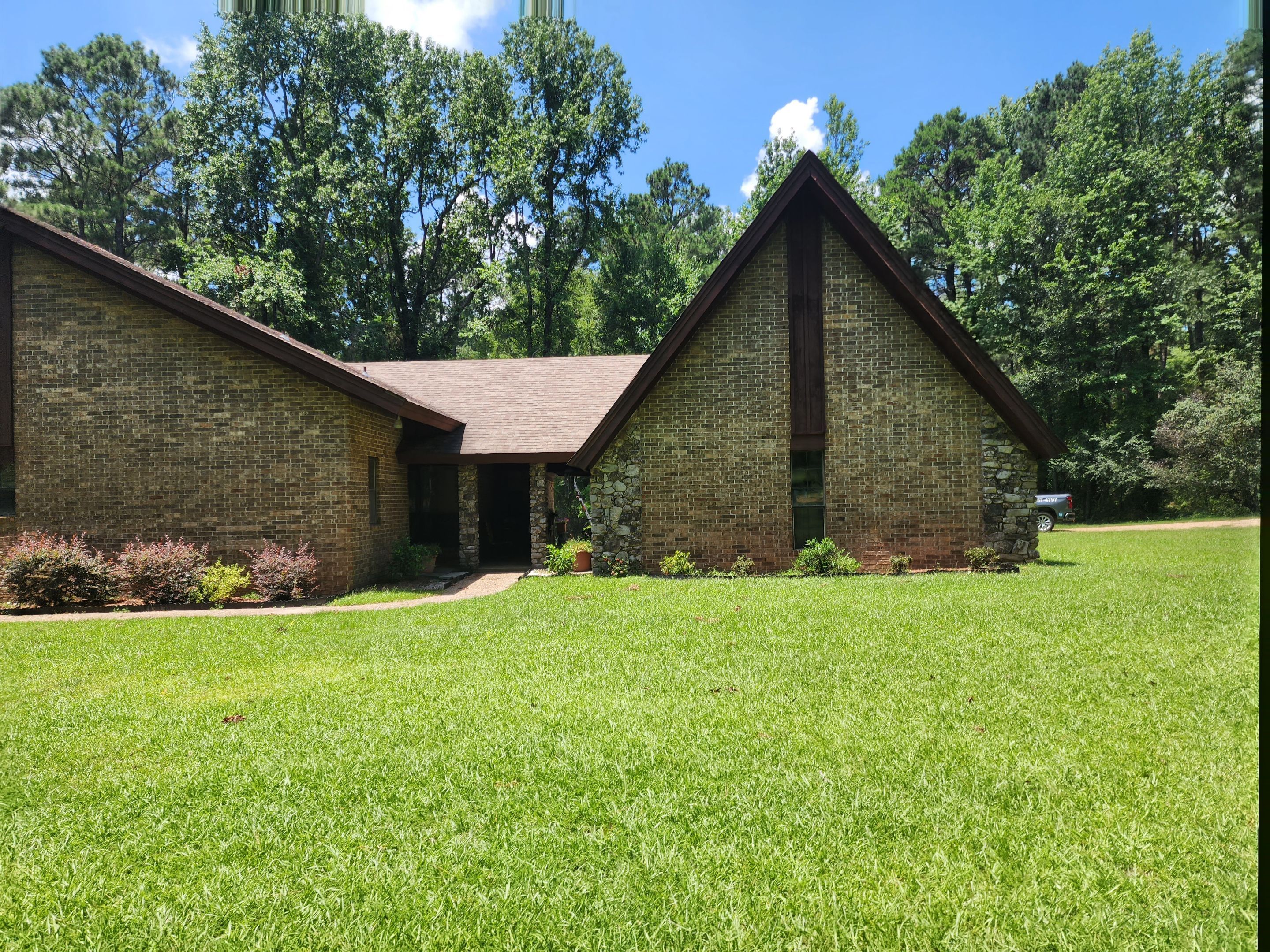 Residential Roofing Repair using Malarkey Highlander: Natural Wood by Hostetler Roofing