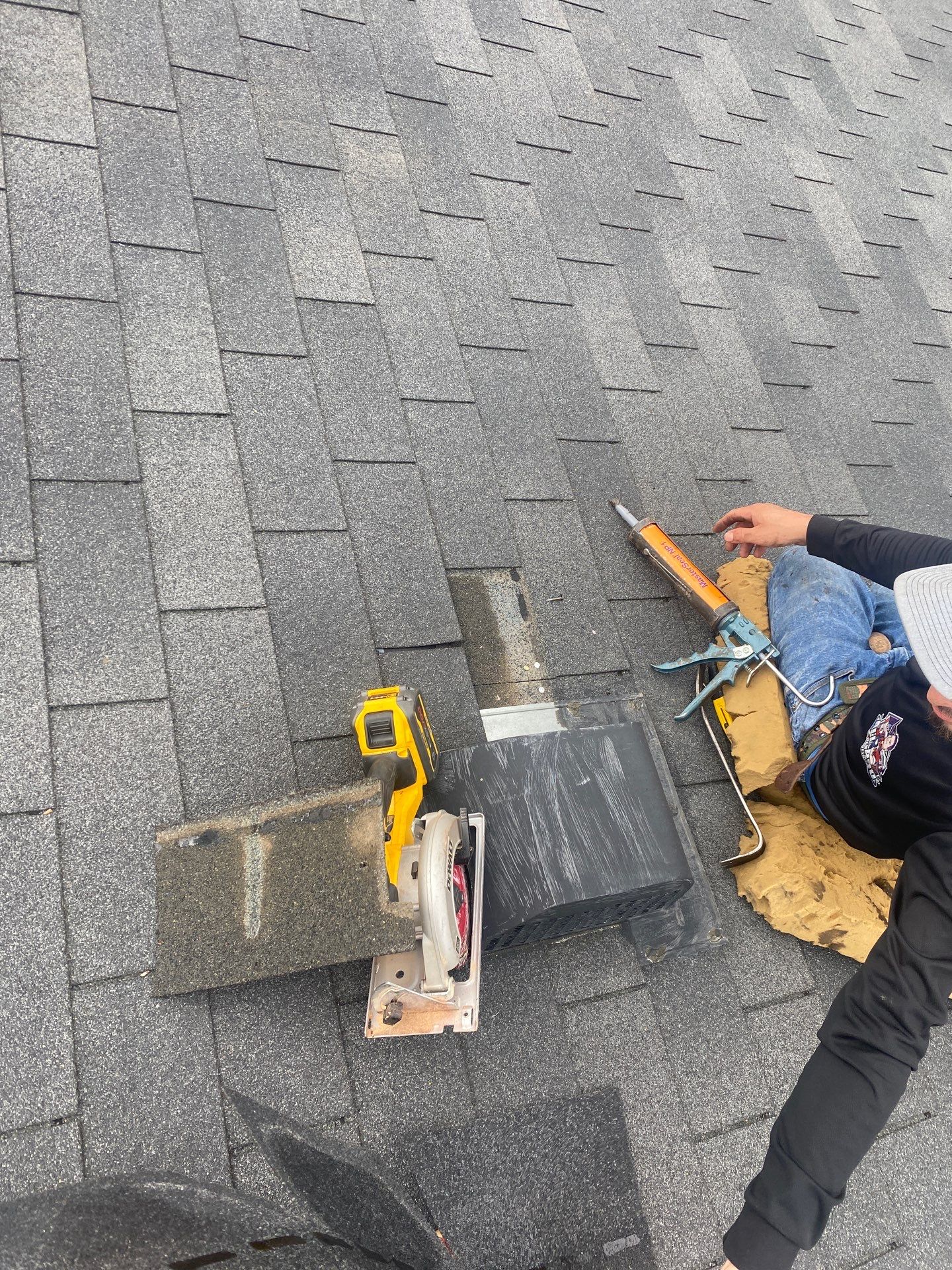 Residential Roofing Repair using Owen's Corning Duration (Lifetime) Shingles by Roof Repair Company