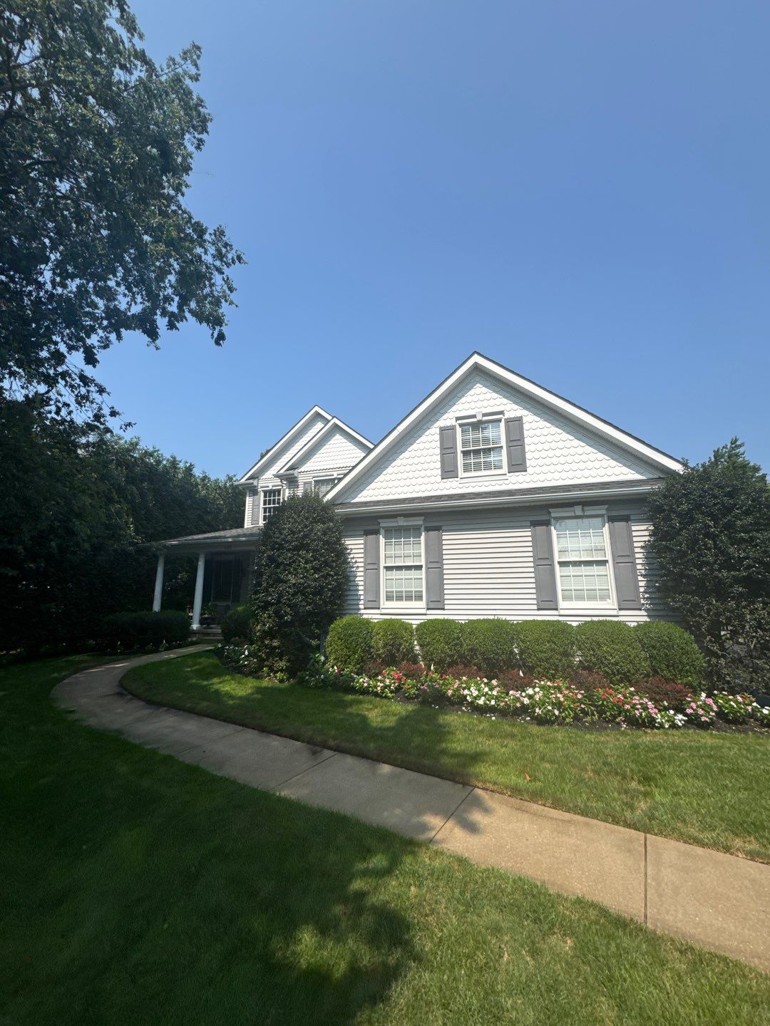 Concrete Cleaning by SJ Exterior