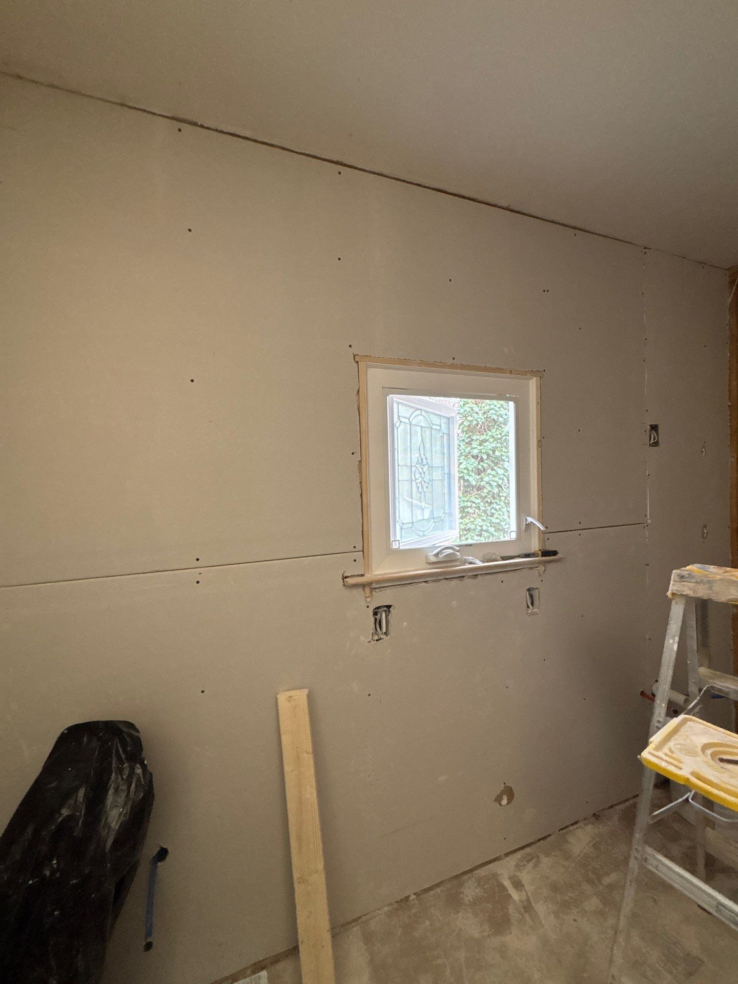 Master bathroom renovation by Prudencio
