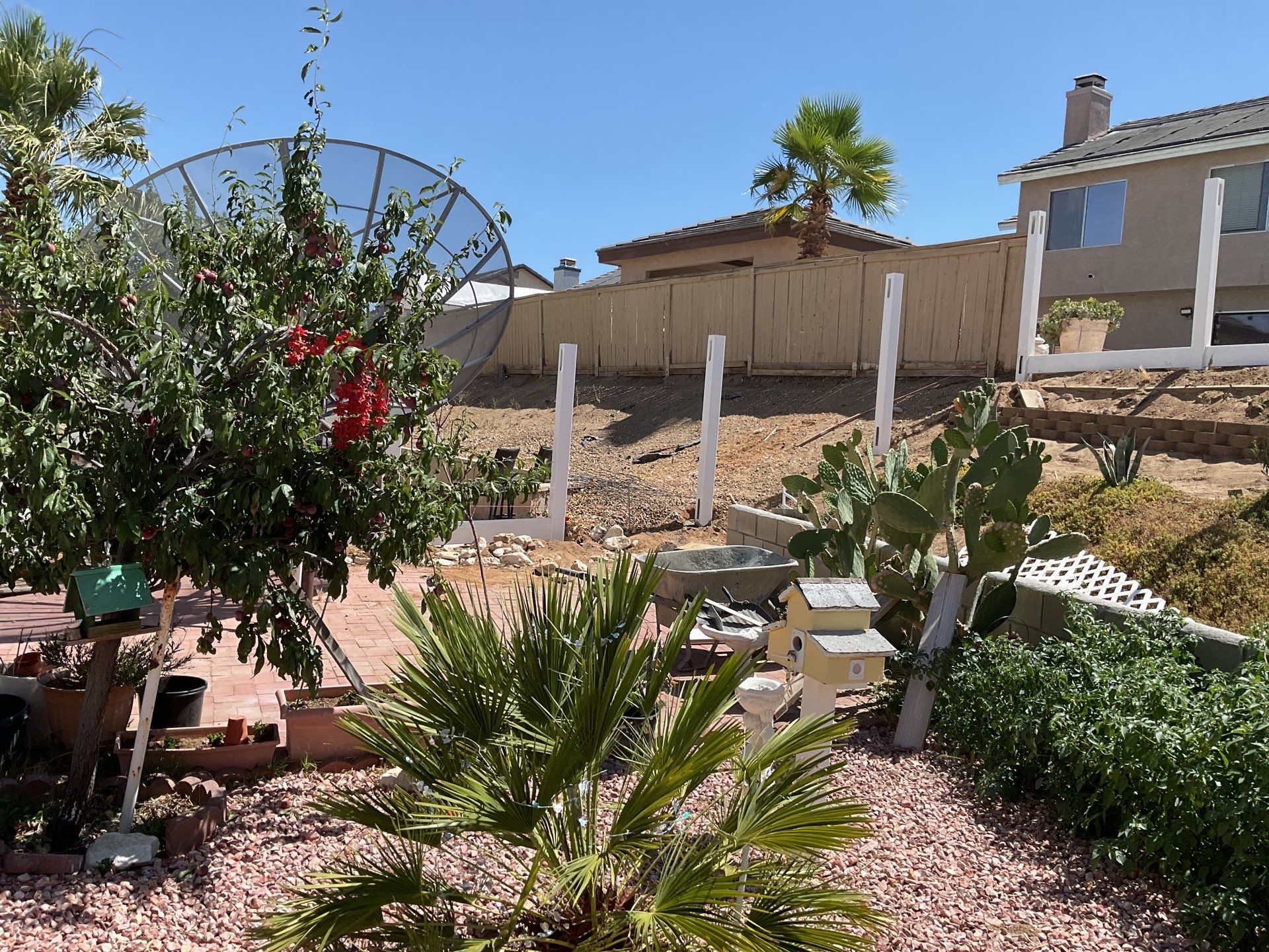 Fence Installation using Vinyl by Fence Guys Inc. 