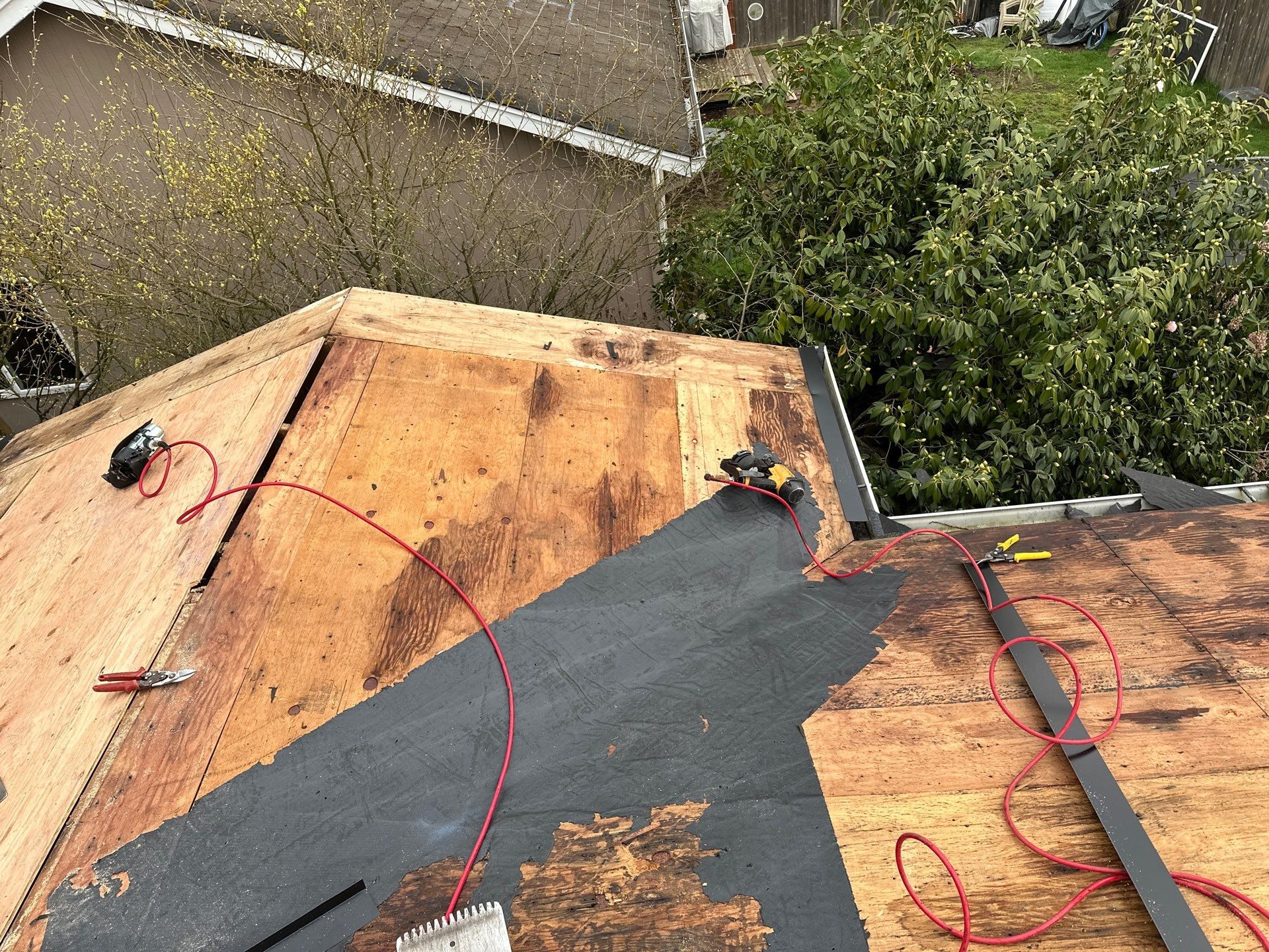 Residential Roofing Installation using Malarkey Highlander by Northwest Roof Maintenance Inc