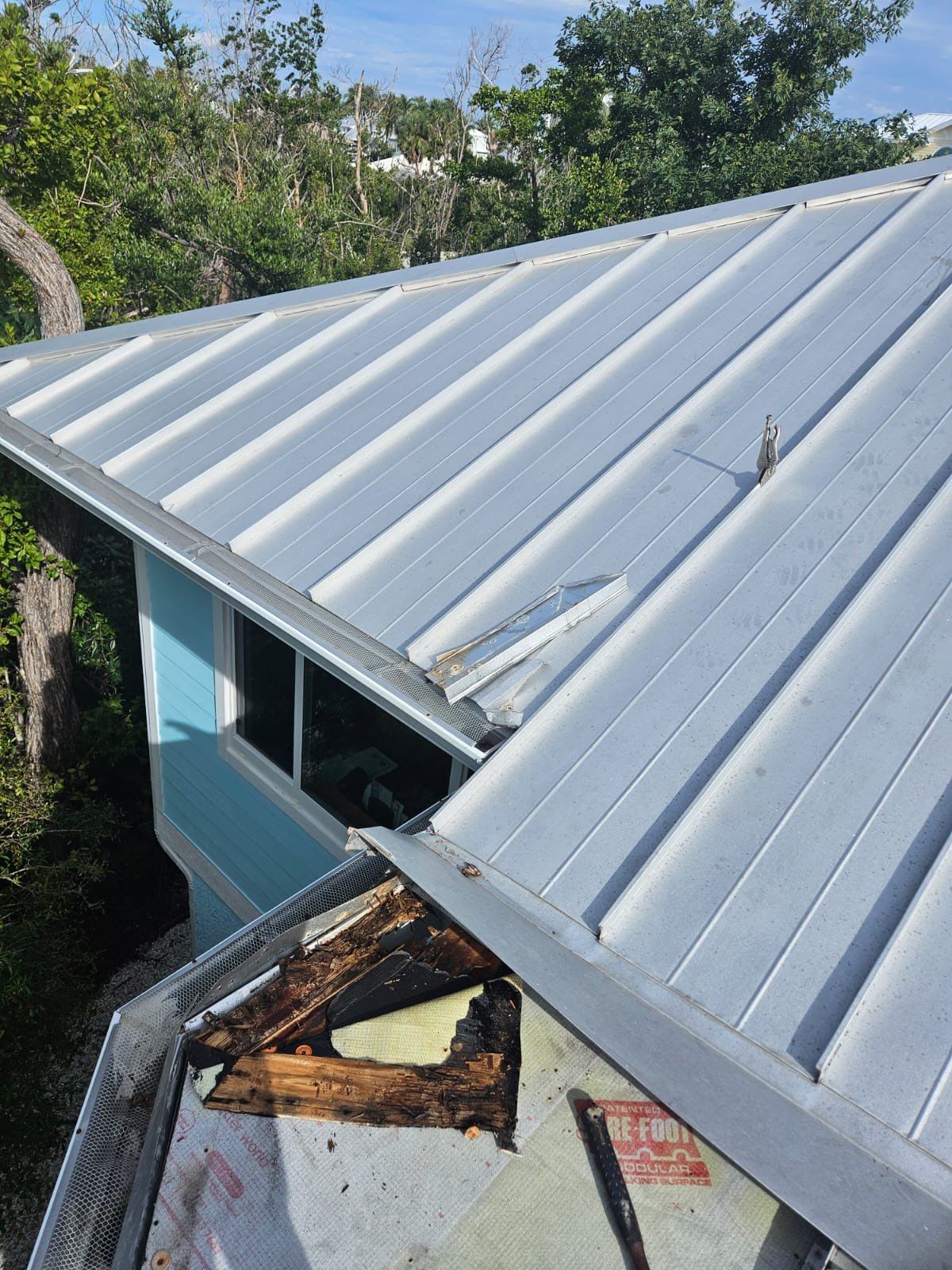 Residential Roofing Repair using Gulf Coast Metals Gulf Seam Panels by Four Peaks Roofing