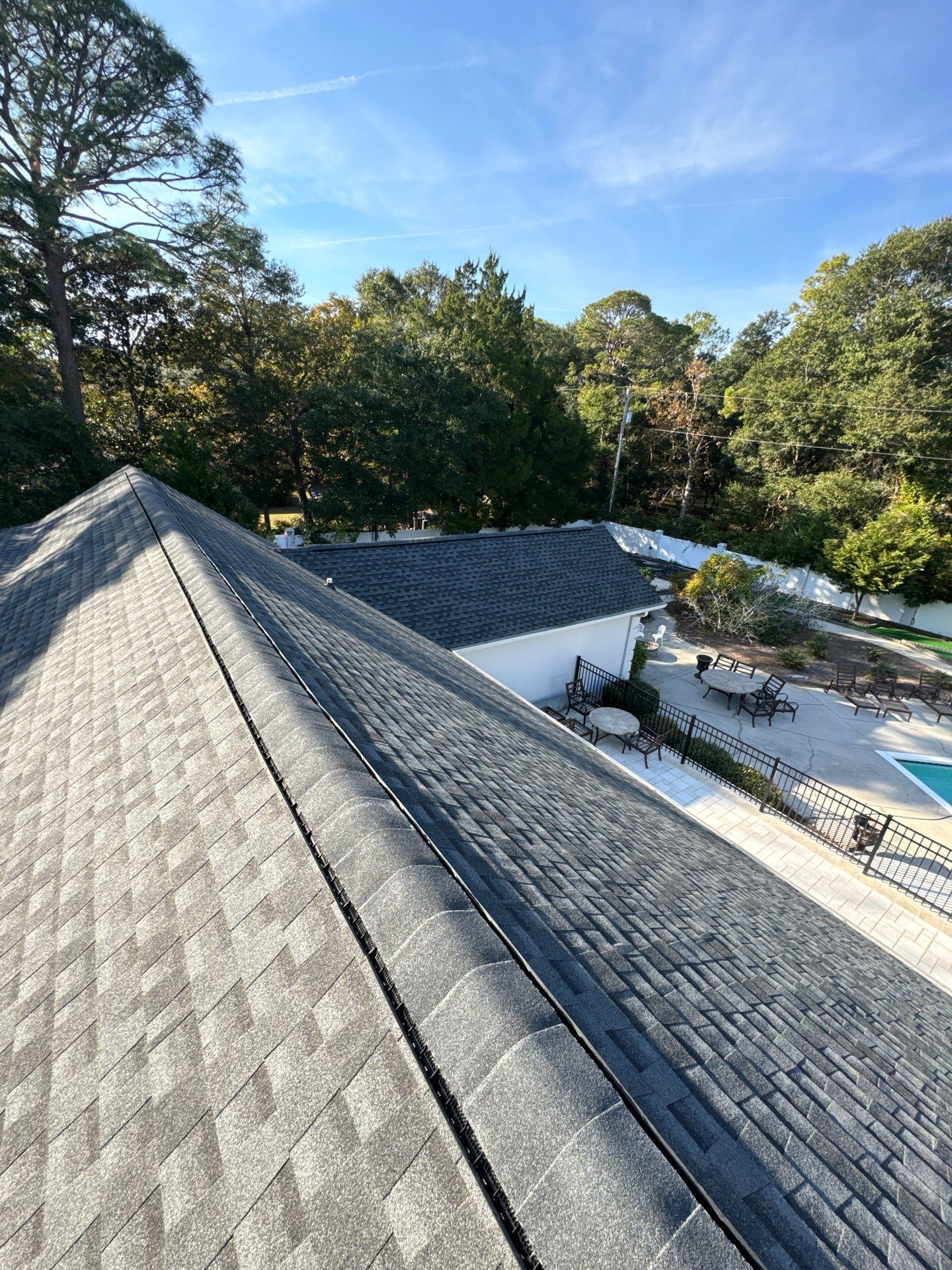 GAF HDZ - Charcoal by Linta Roofing Inc