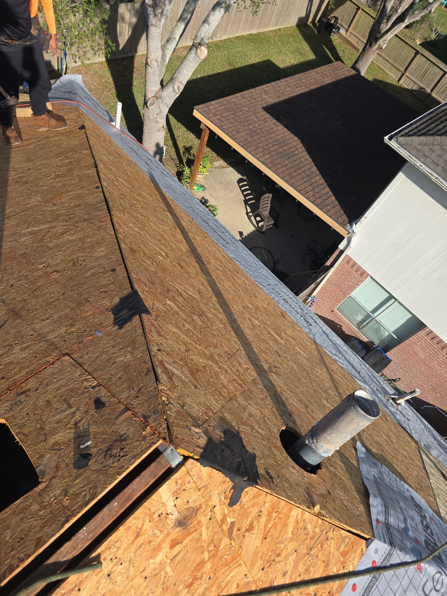 Roof Replacement in League City TX by Roof Repair Company