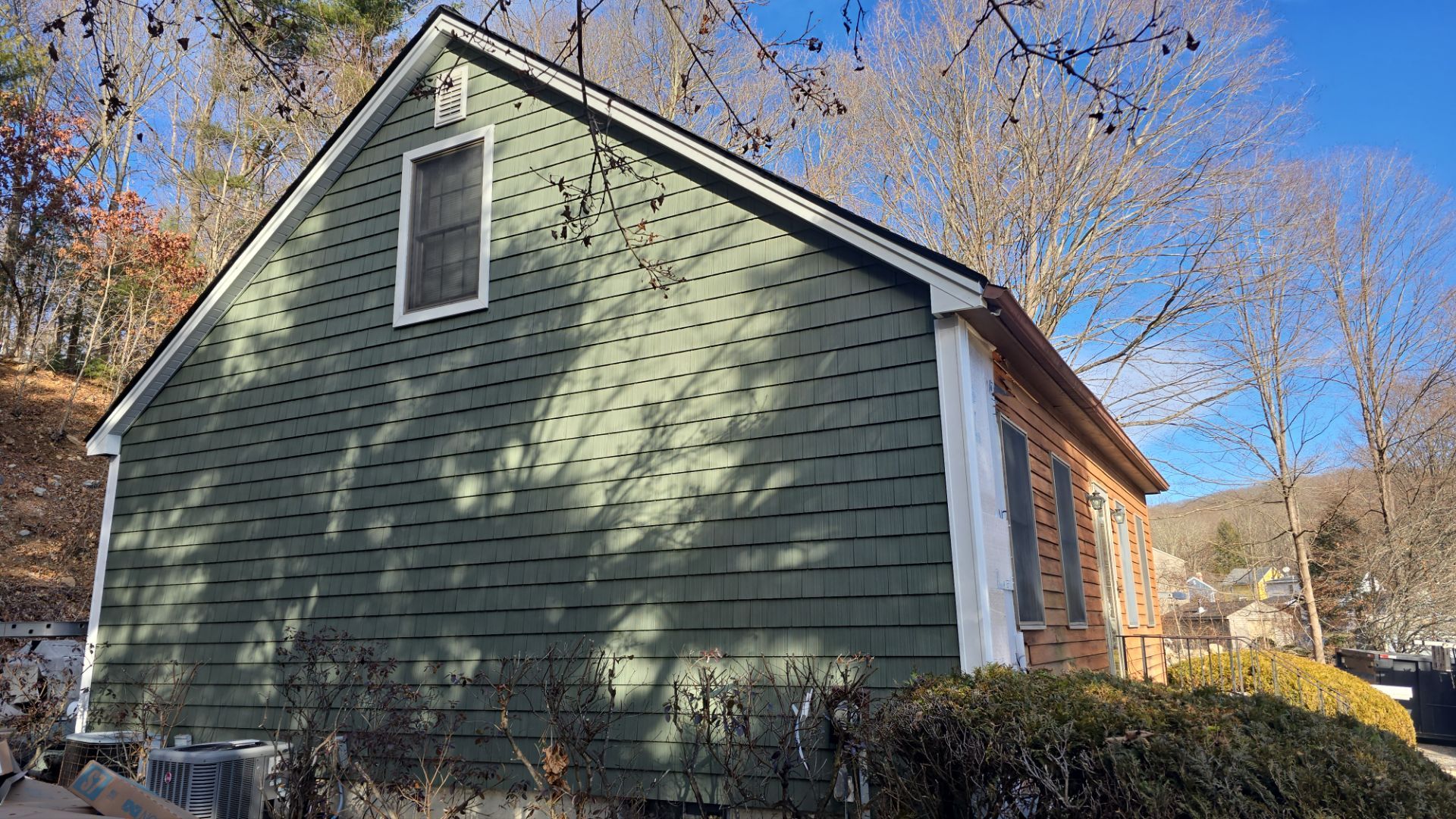 Siding Installation using Vinyl by Manny Construction LLC