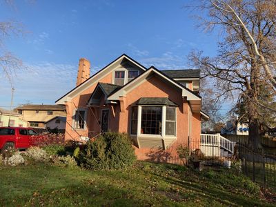 Bungalow style home in Meridian gets a new Owens Corning Duration roof in Estate Grey