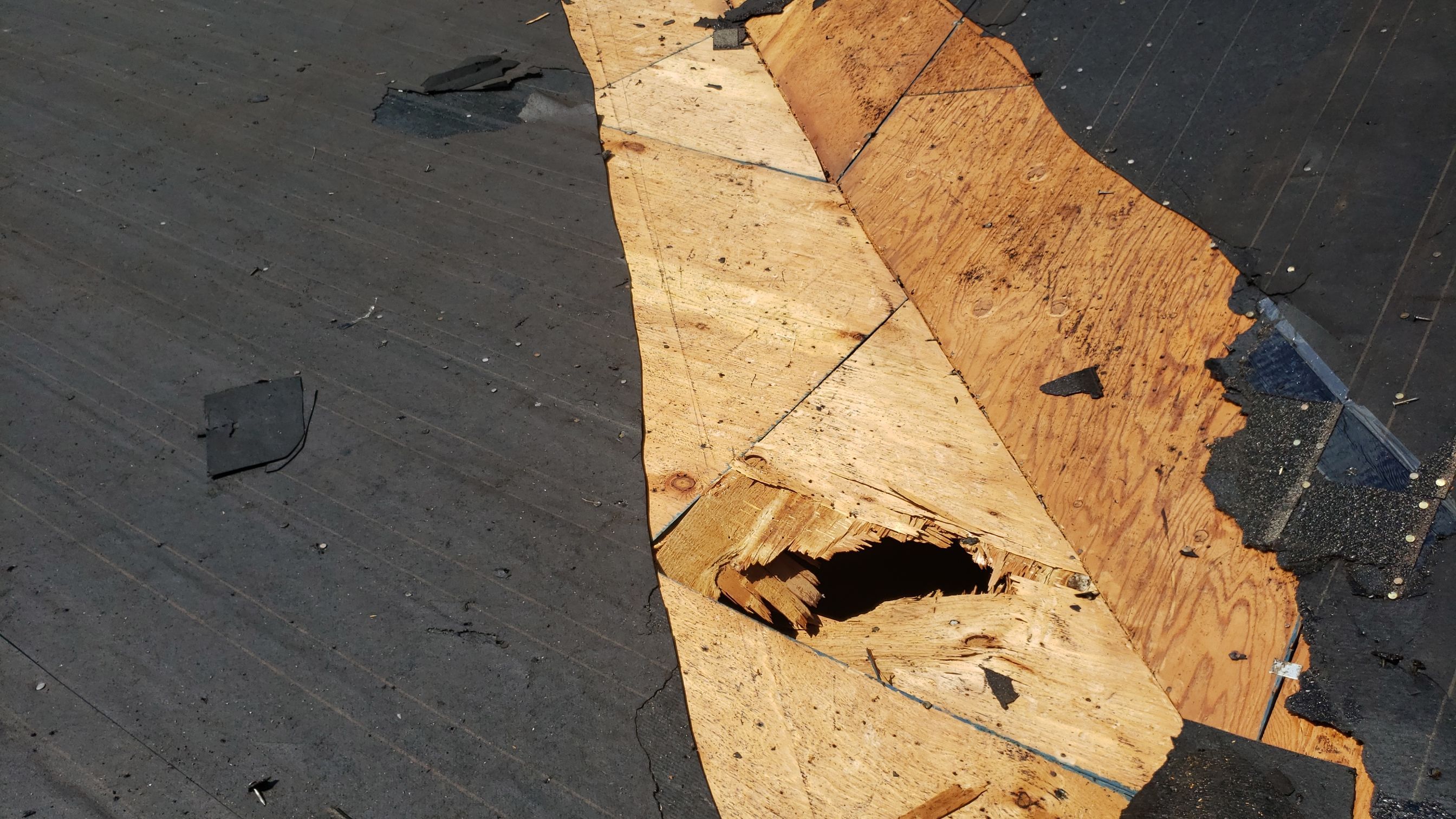 Residential Roofing Installation using Roof Replacement by American Roofing & Construction LLC