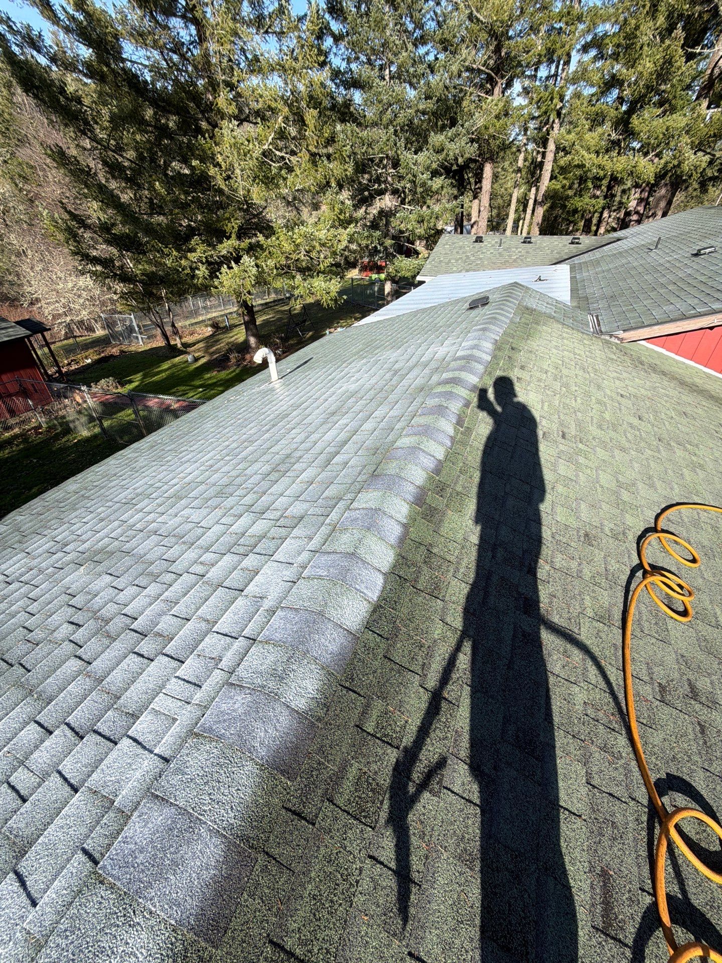 Project in Selma by Roof Maxx of Grants Pass