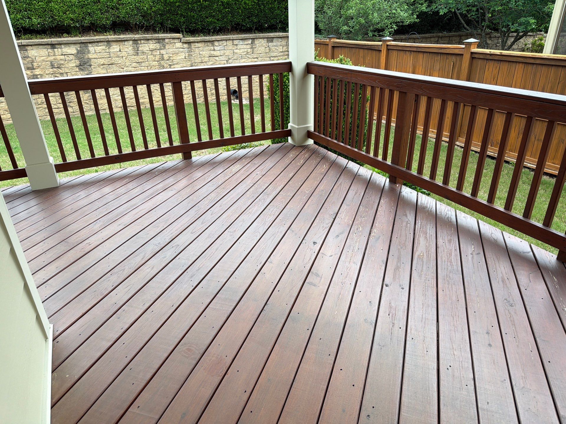 Deck using Wood Sealant by DuraSeal