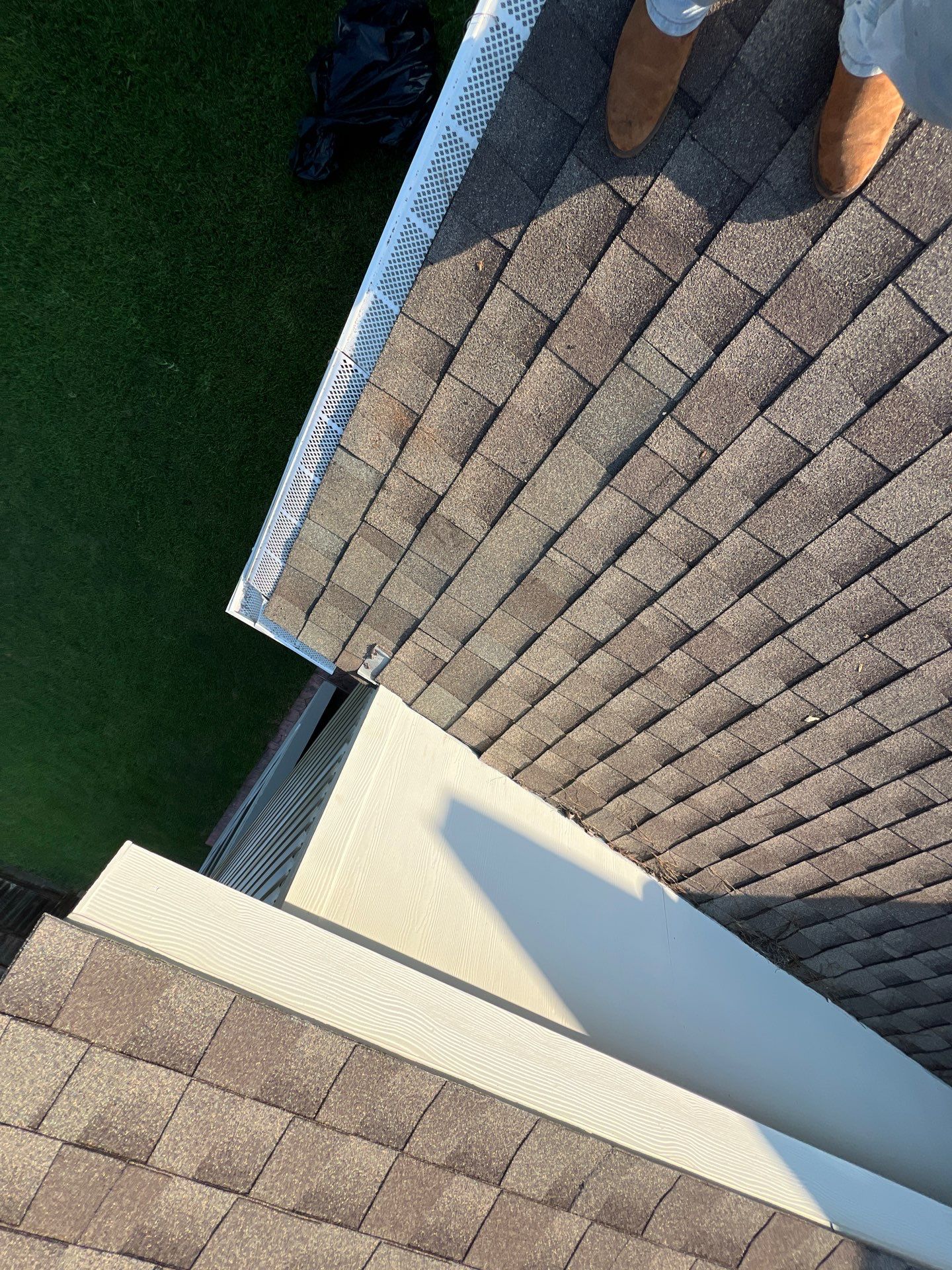 Hail Damage using Owen's Corning Duration (Lifetime) Shingles by Roof Repair Company