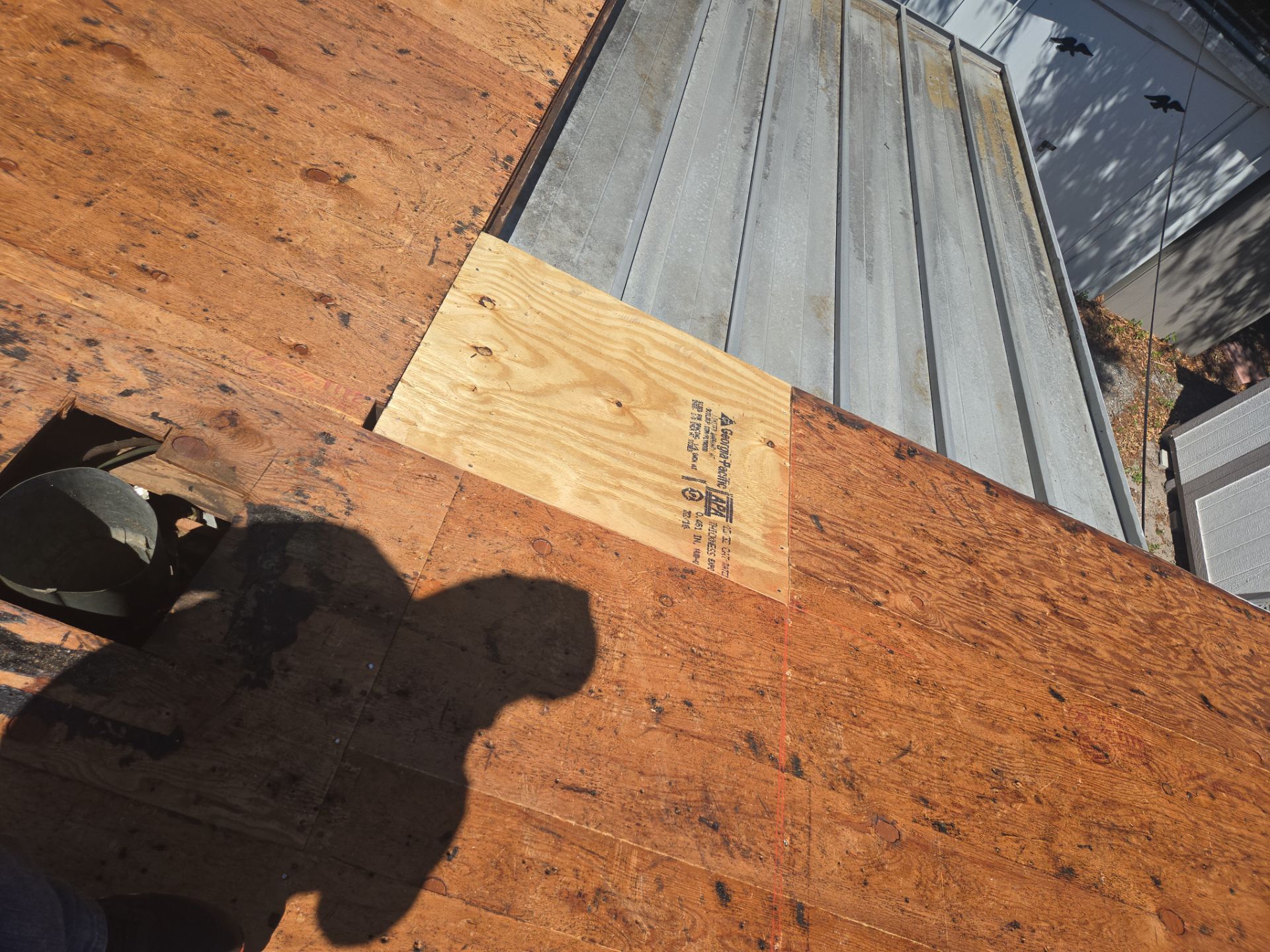 Project in St. Petersburg 33709 by Mitchell Roofing Company LLC 