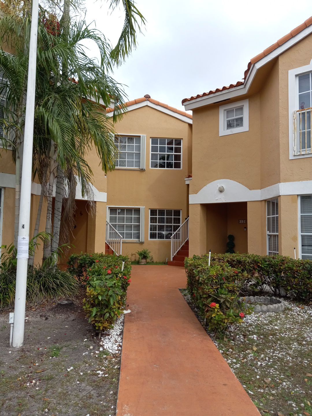 SIENNA VILLAS CONDO - BLDG 14255 by Souffront Construction & Engineering