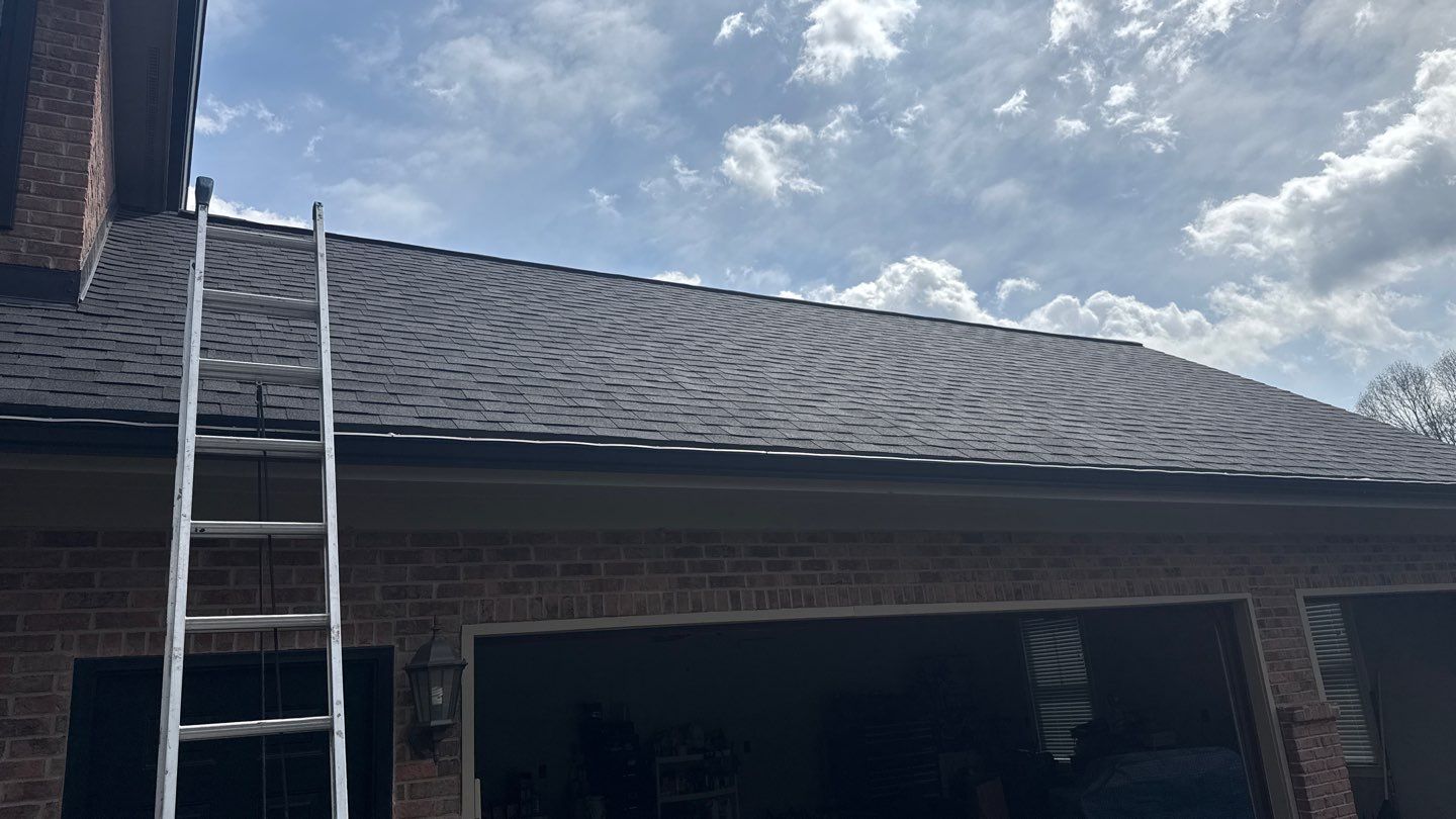 Roof Replacement using Owens Corning Onyx Black by 180 Contractors