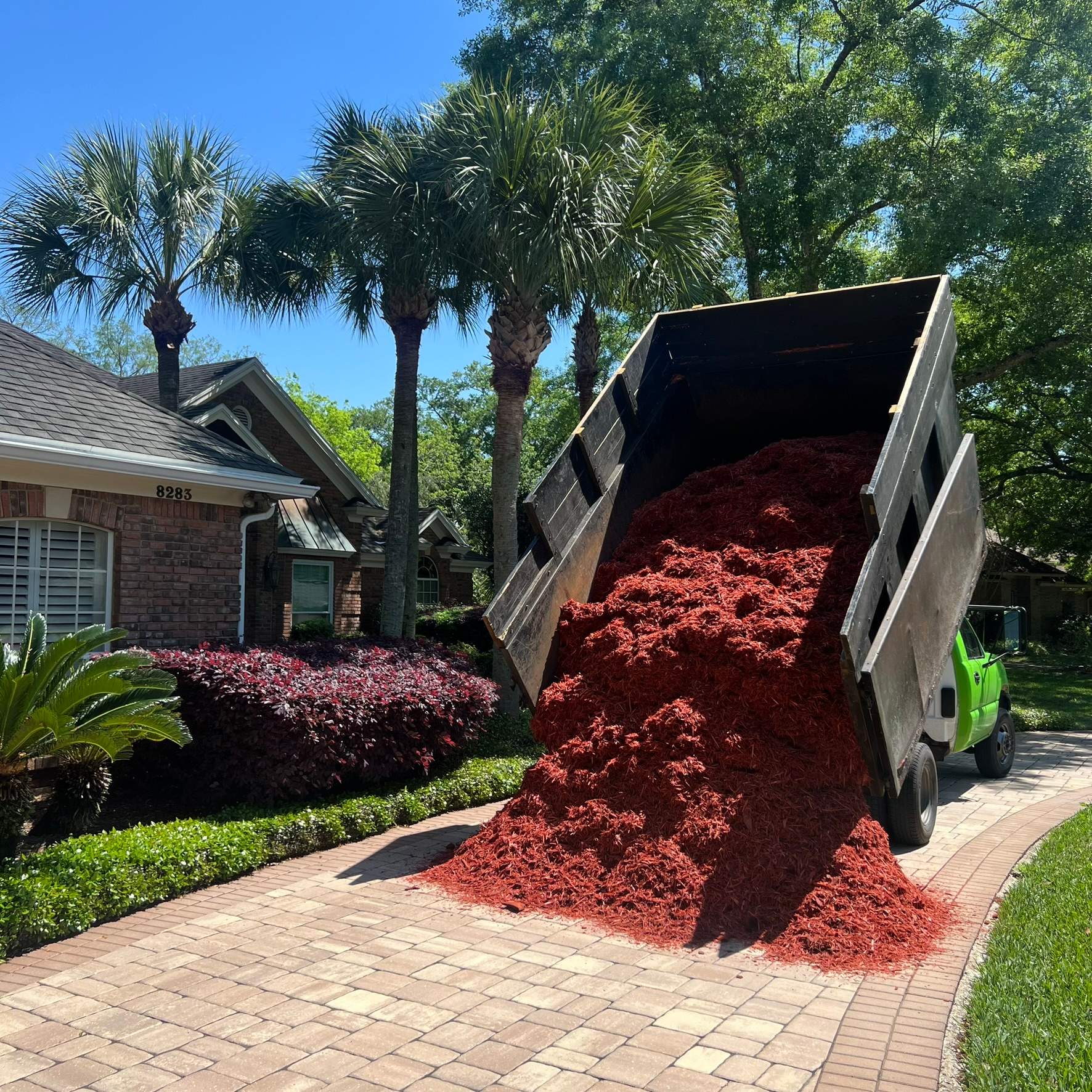 Mulch Install | Deerwood Country Club by ProGreen Services