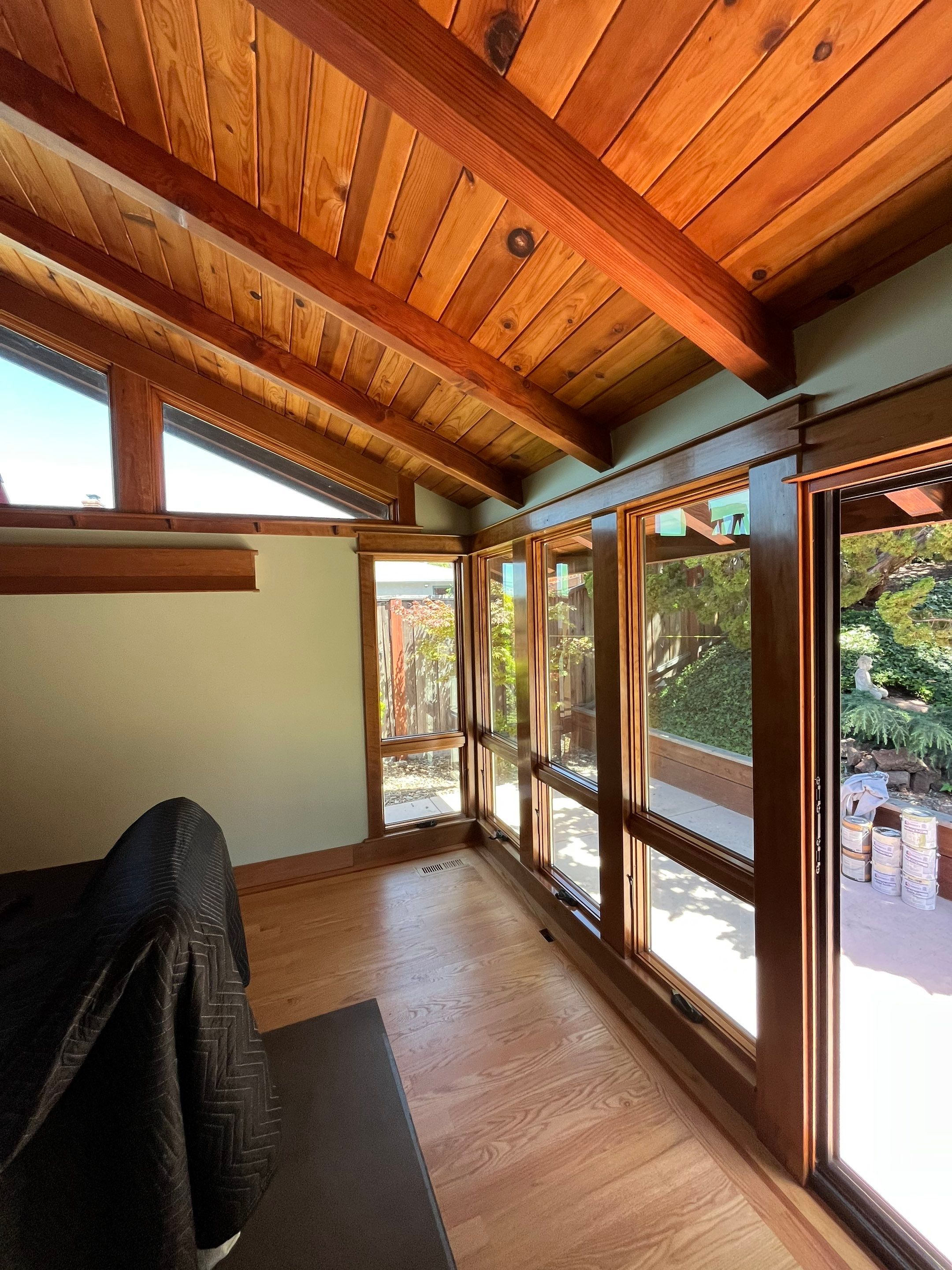 Custom interior painting and decorating by Herrera’s Bay Area Painting inc.