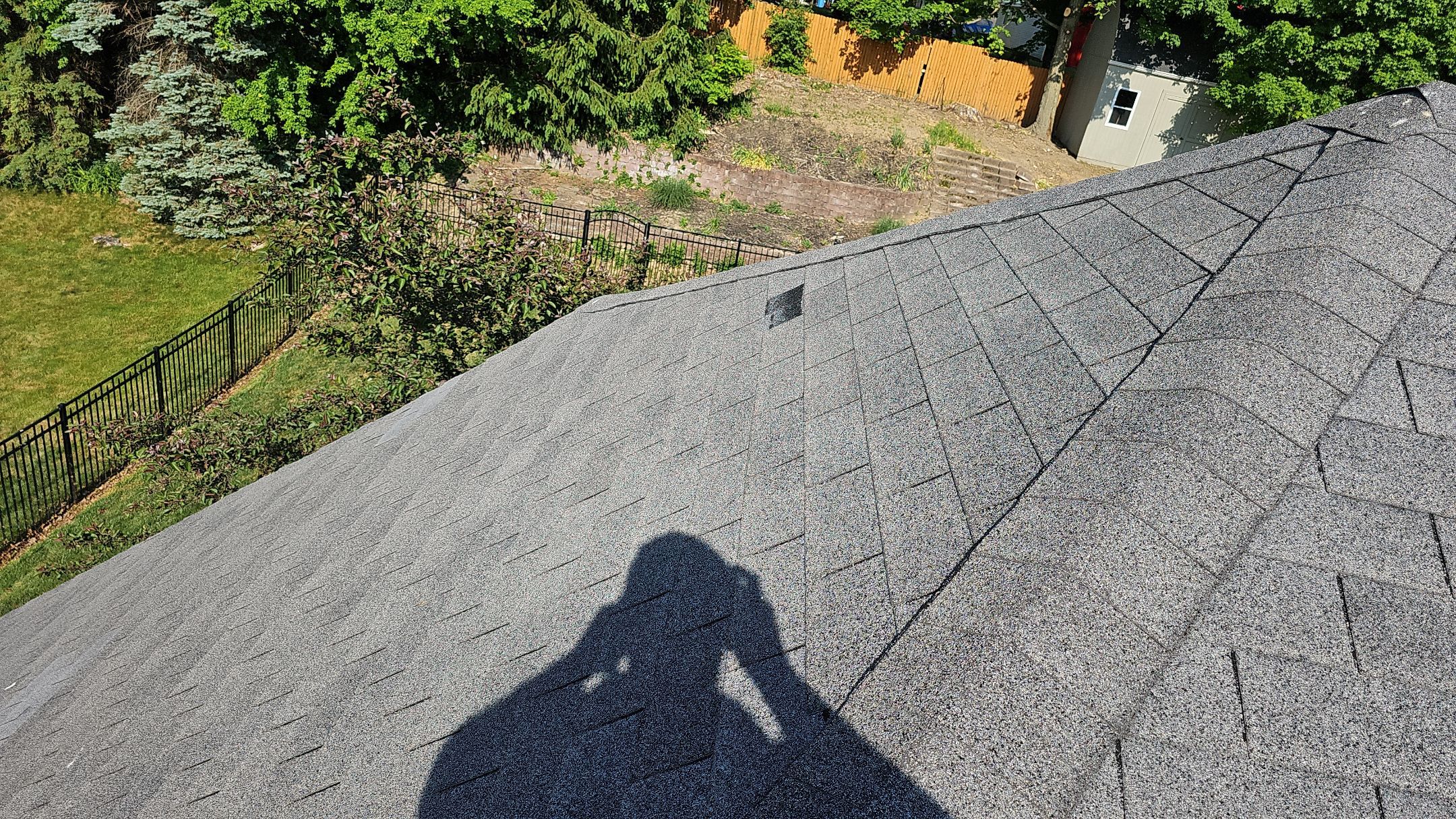 ATLAS PINNACLE COLOR: HEARTHSTONE by Eagle Eye Roofing