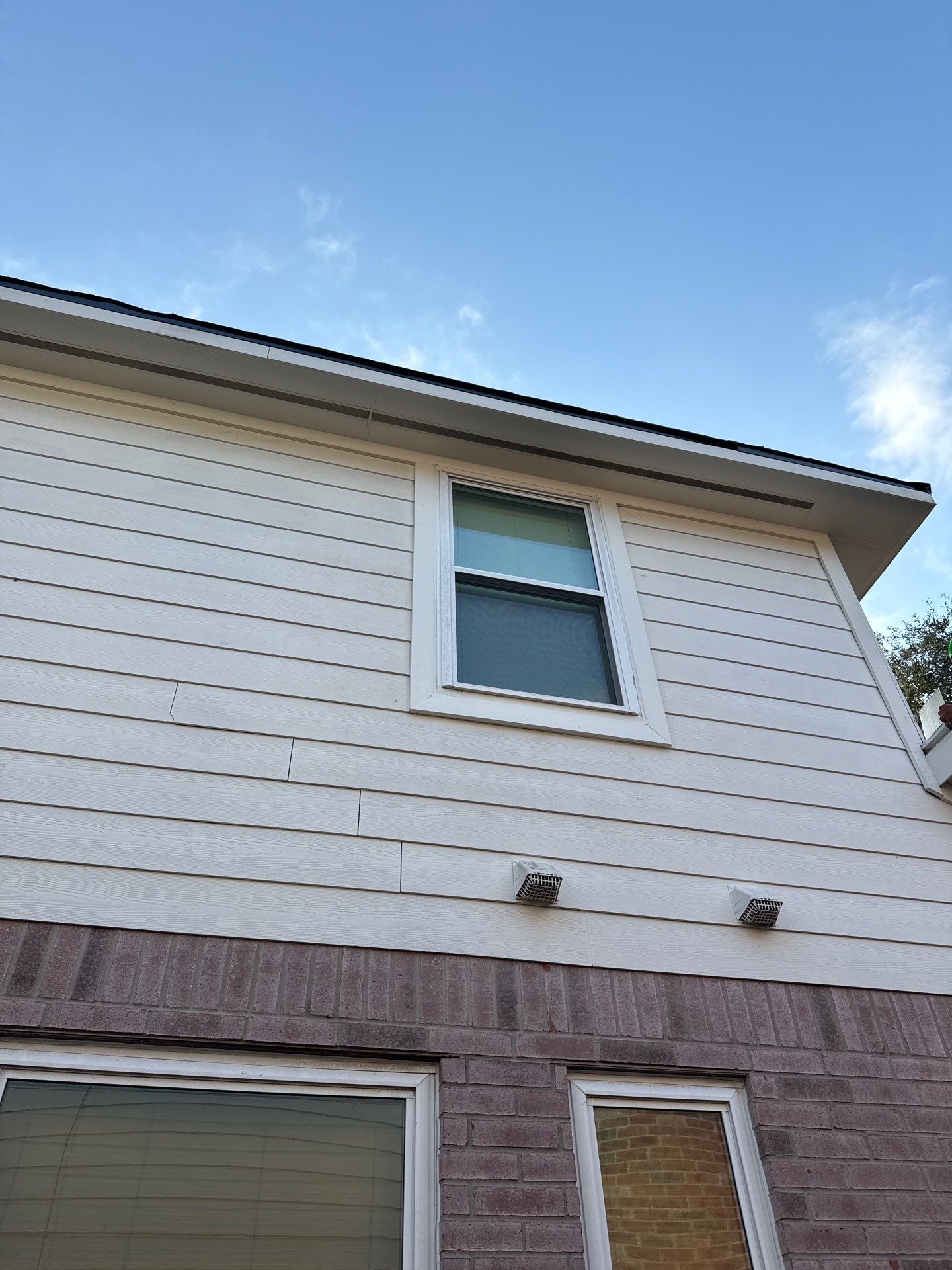 GAF HDZ CHARCOAL W/ PREMIUM RIDGE Z by Motion Roofing