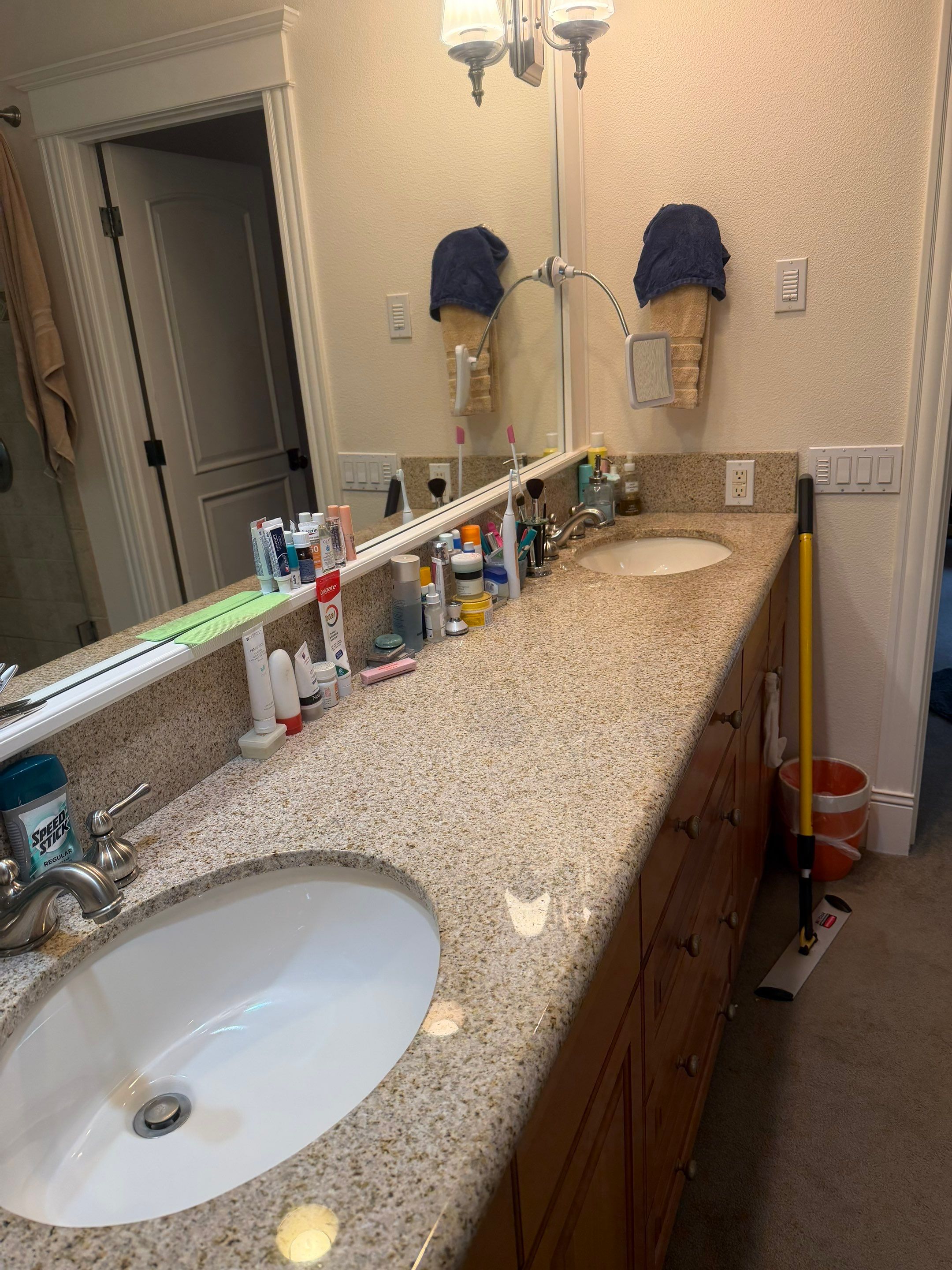 House cleaning routine maid service Project in Lake Oswego by Cloud 9 Professional Cleaning Services