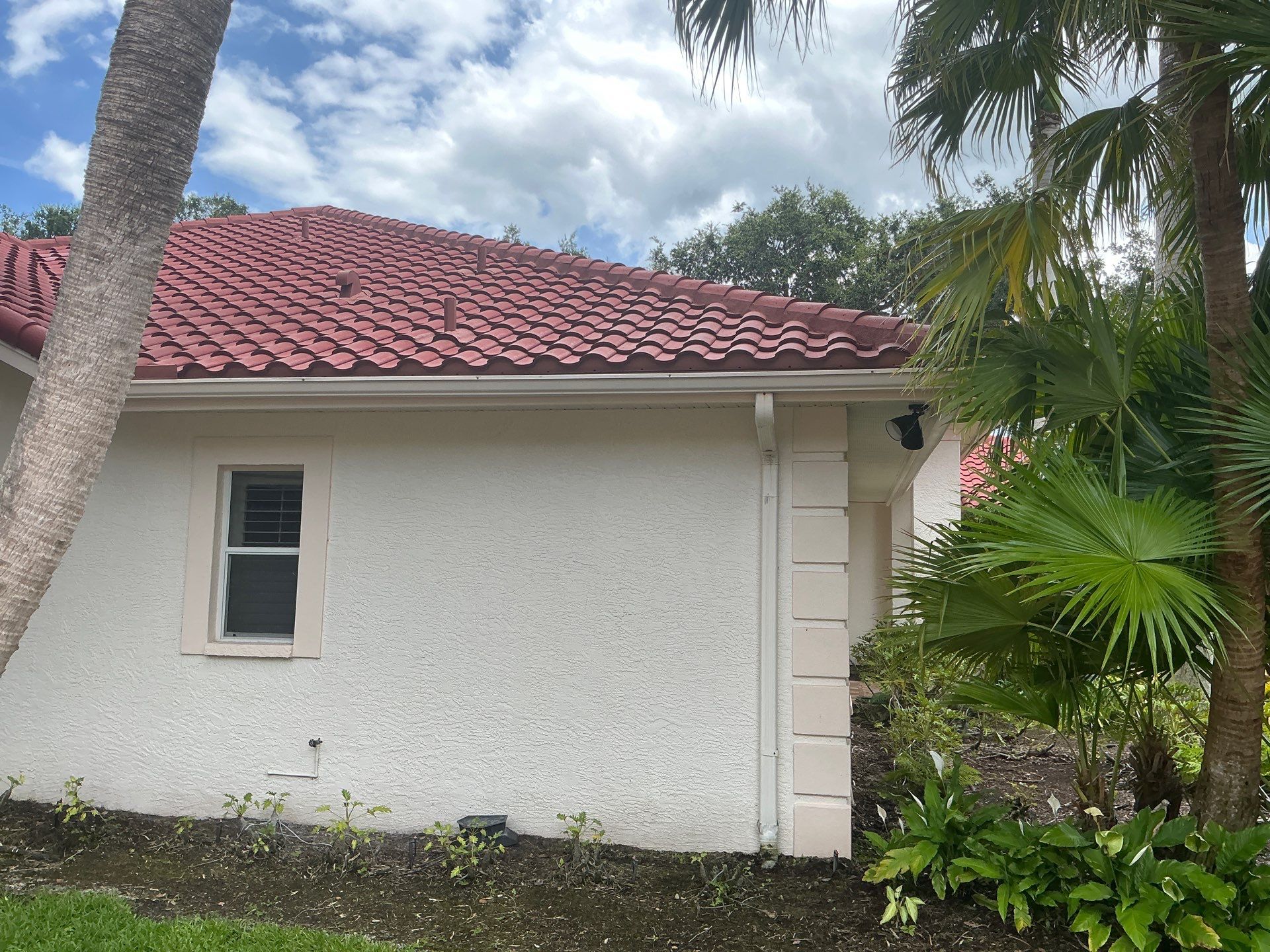 Splash Guard Gutters for Rainy Season Protection in Osprey FL by Gutter Professors