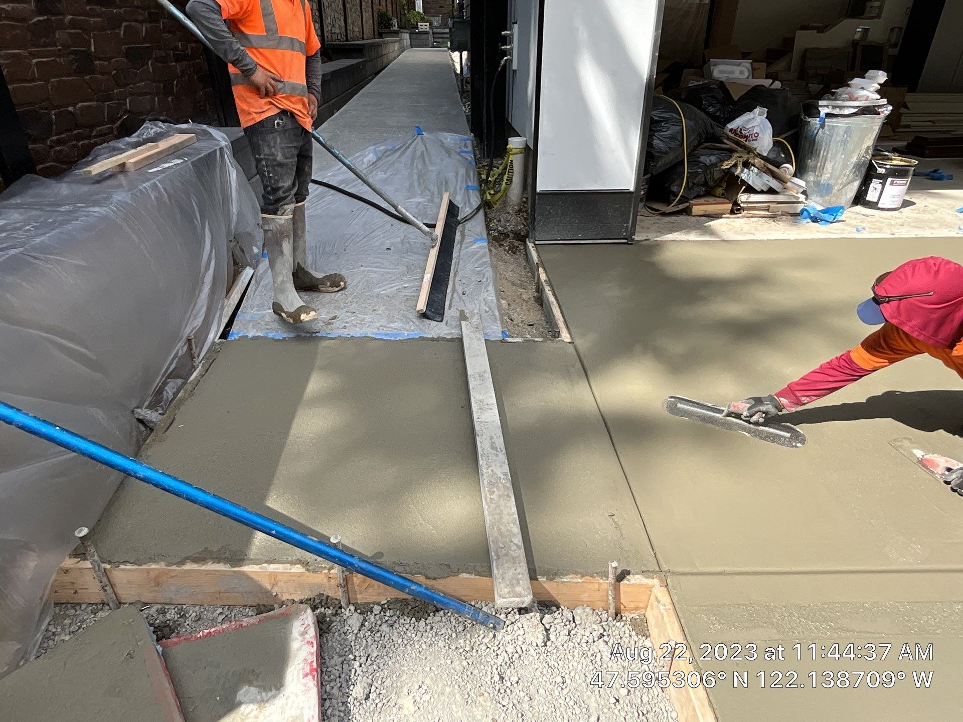 Bruce | Broom Finish Driveway, Concrete Project by Jireh Asphalt & Concrete Inc 