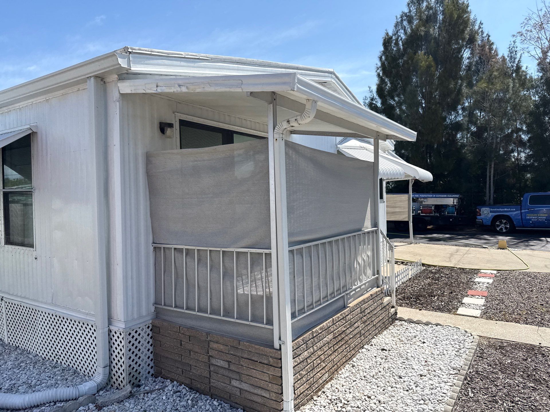 Mobile Home Soft Wash & TPO Roof Cleaning in Plaza Estates – Bradenton, FL by Sunshine AquaWash
